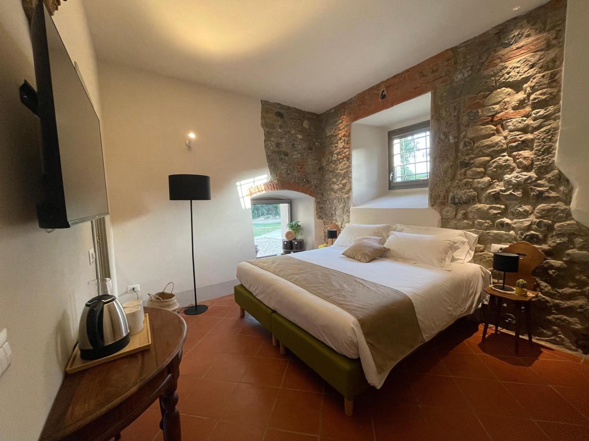 Standard Double or Twin Room Garden View