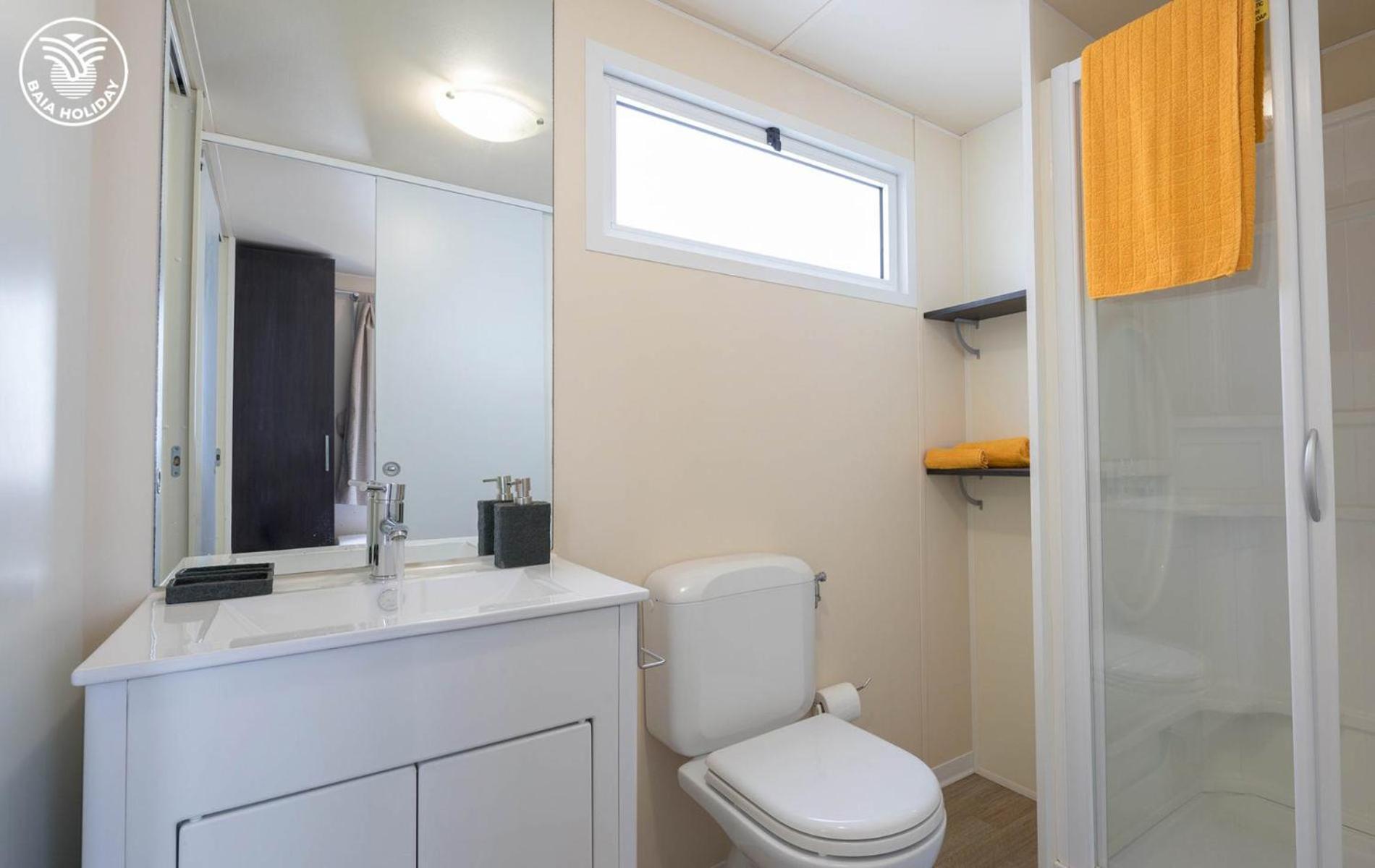 Two-Bedroom Bungalow,1536050389:JPEG