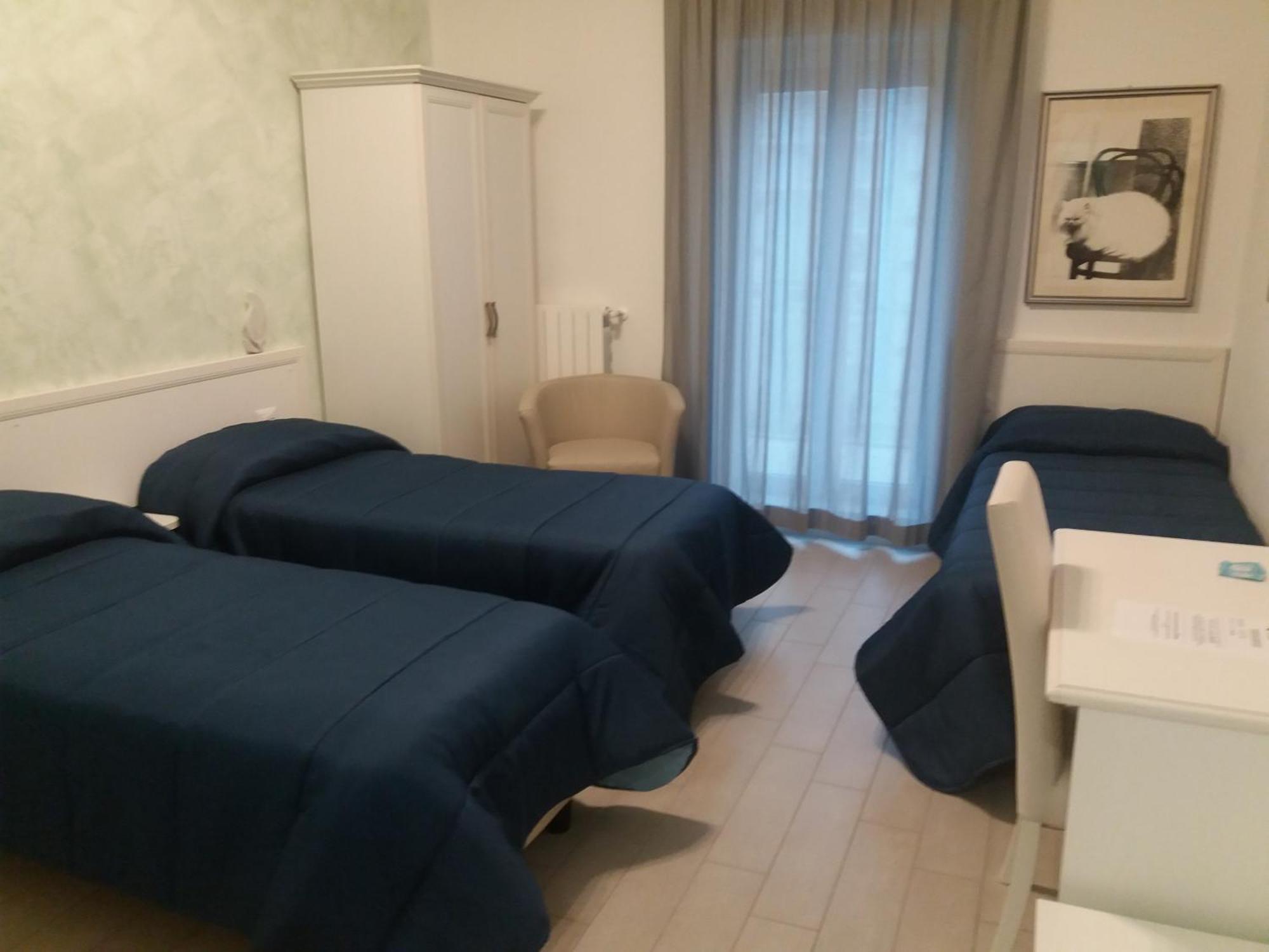 Comfort Triple Room