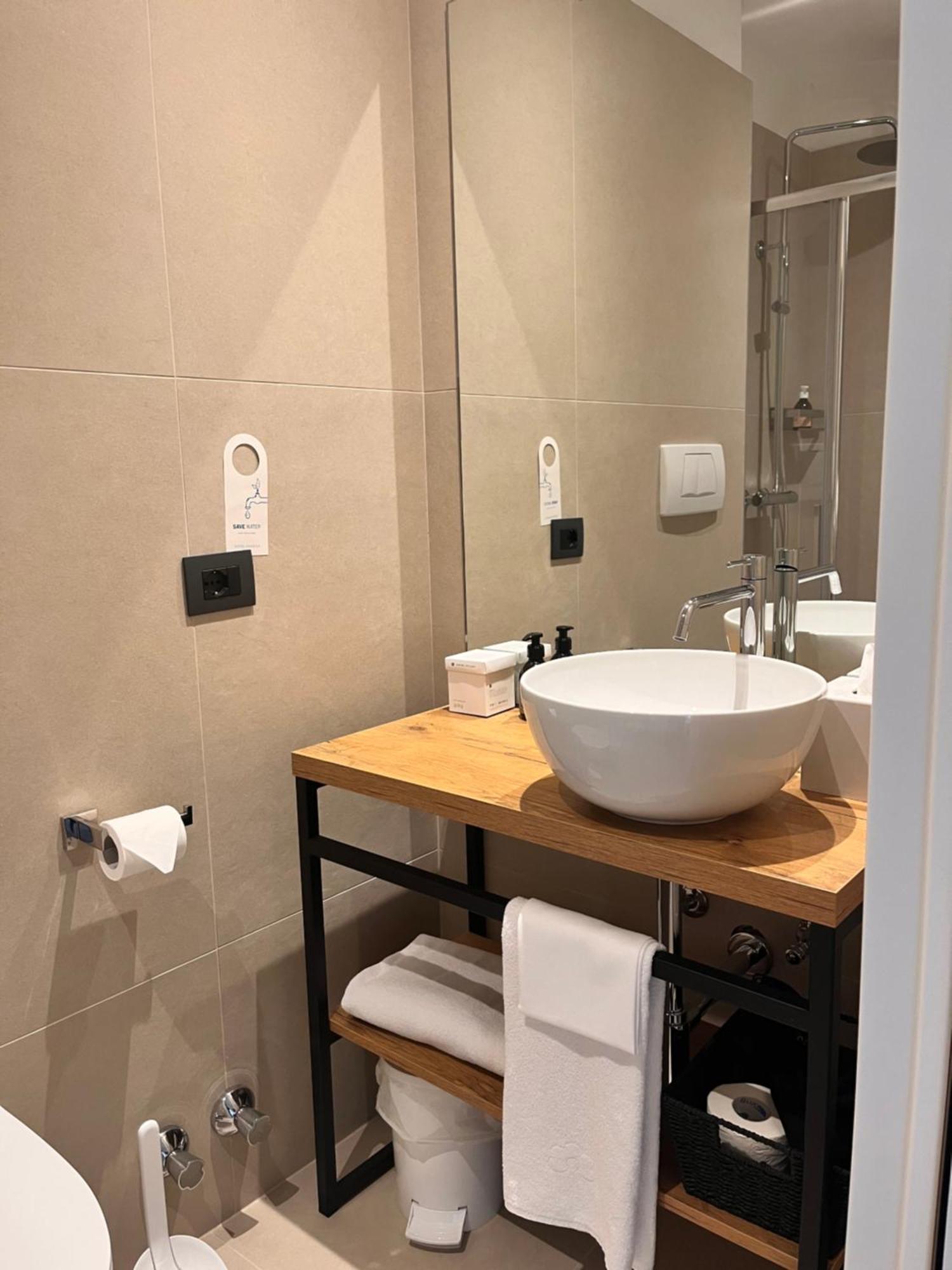 Standard Double or Twin Room Balcony