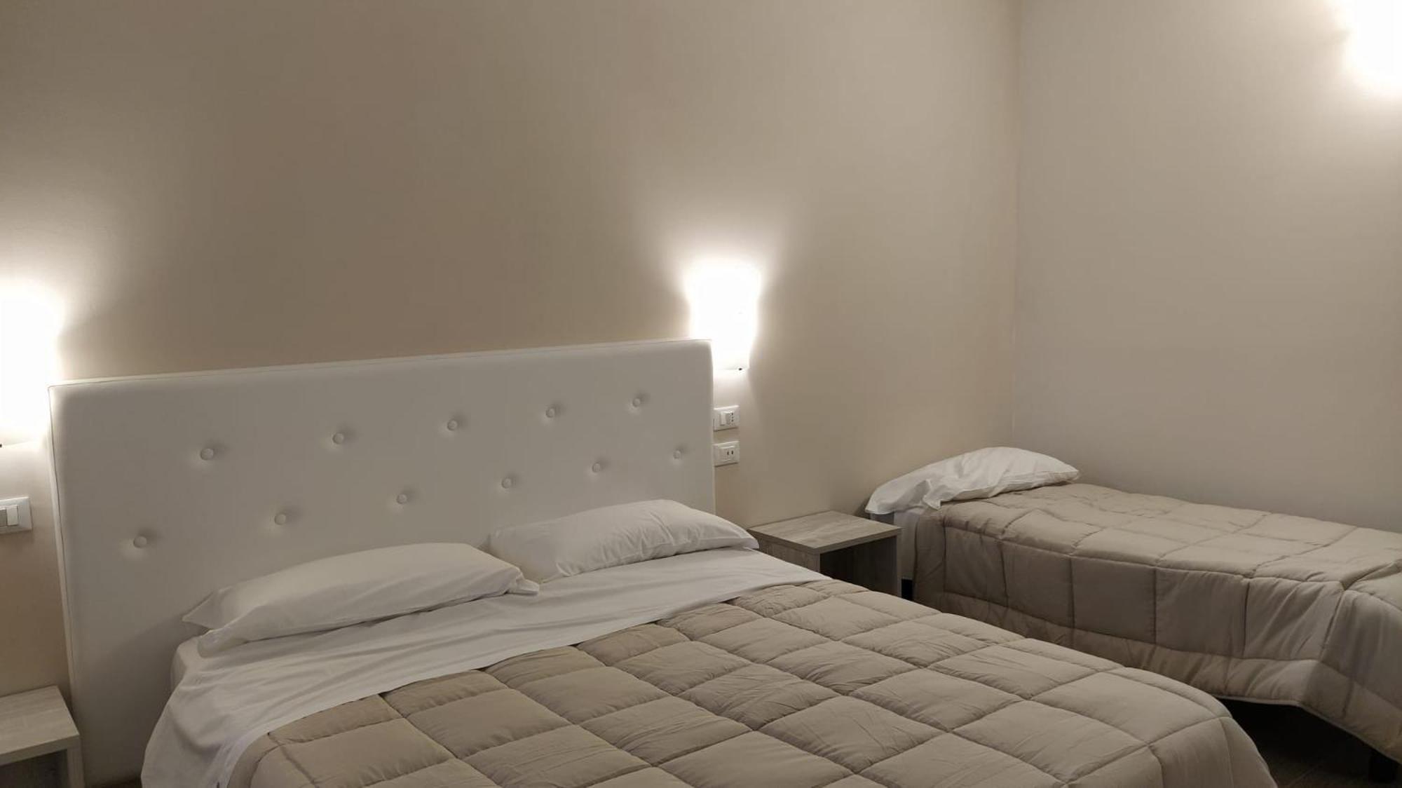 Comfort Triple Room