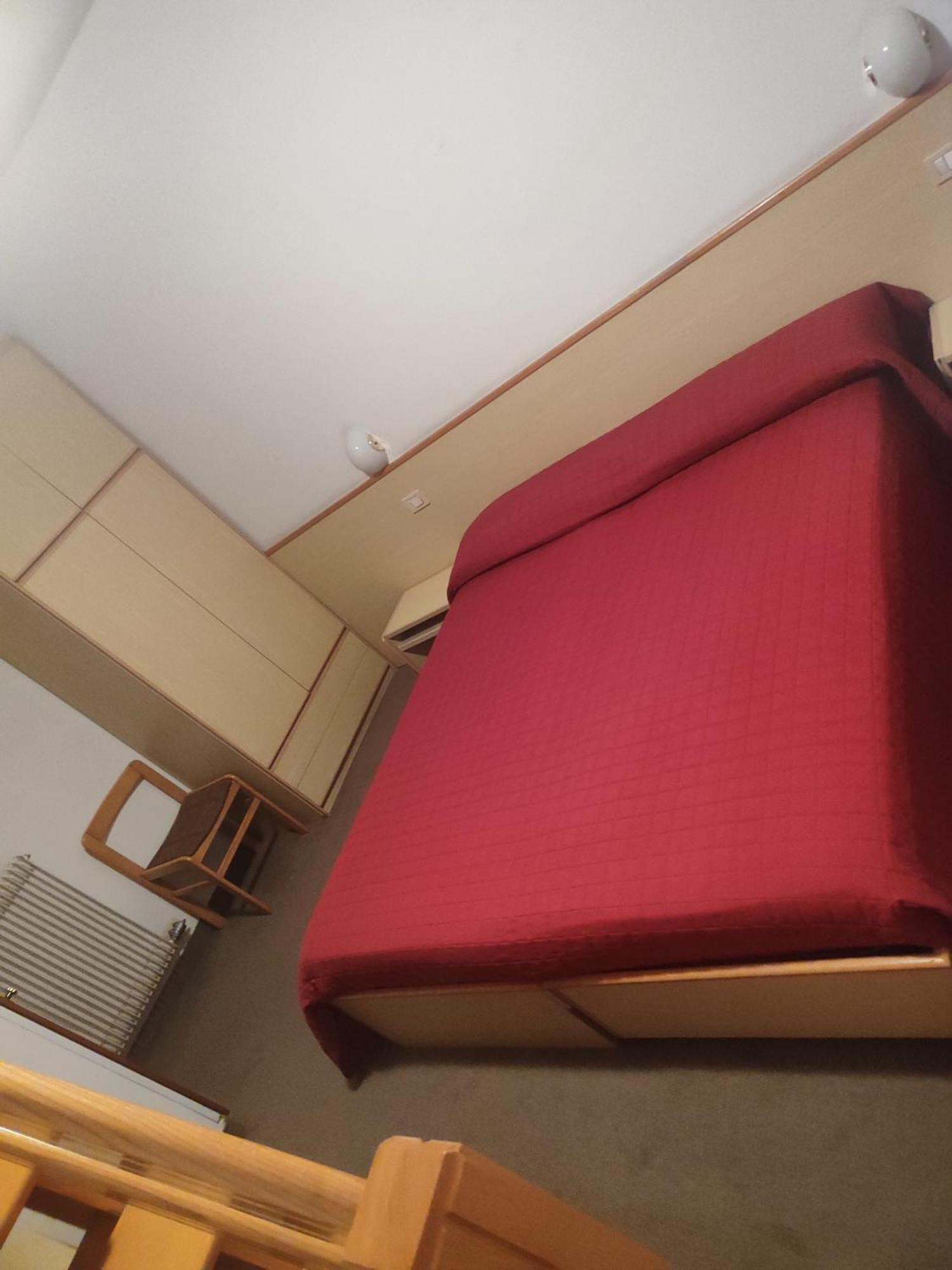 Double Room Mountain View