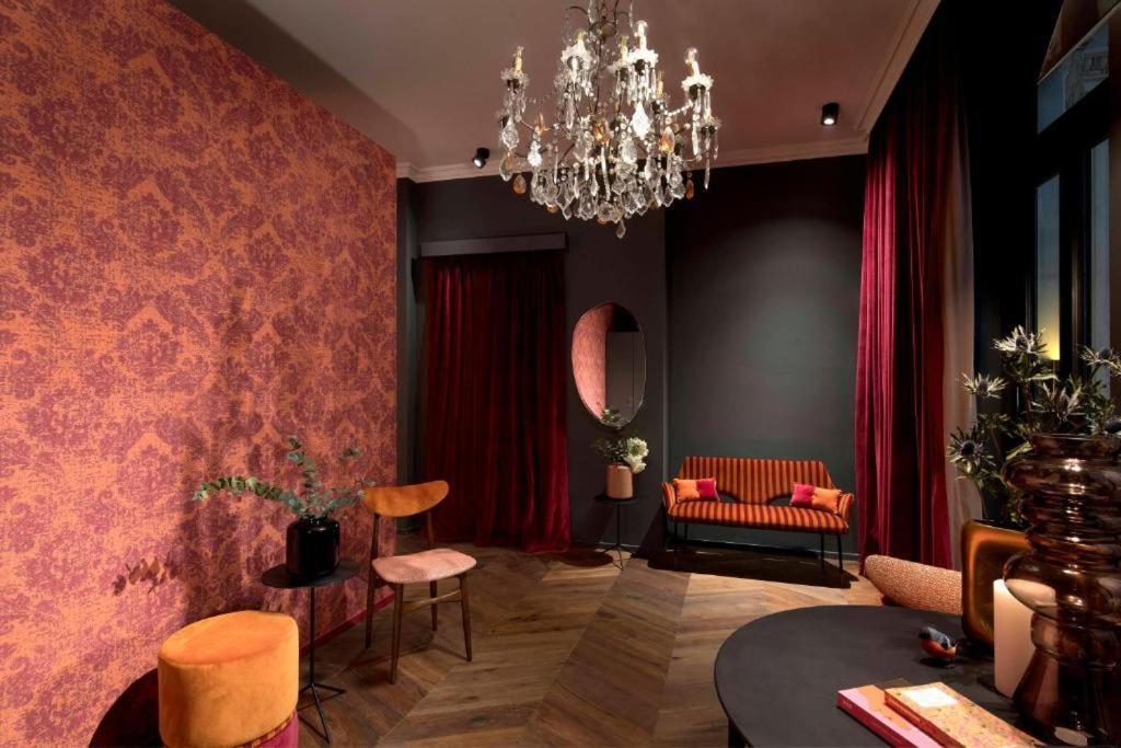 Suite Apartment