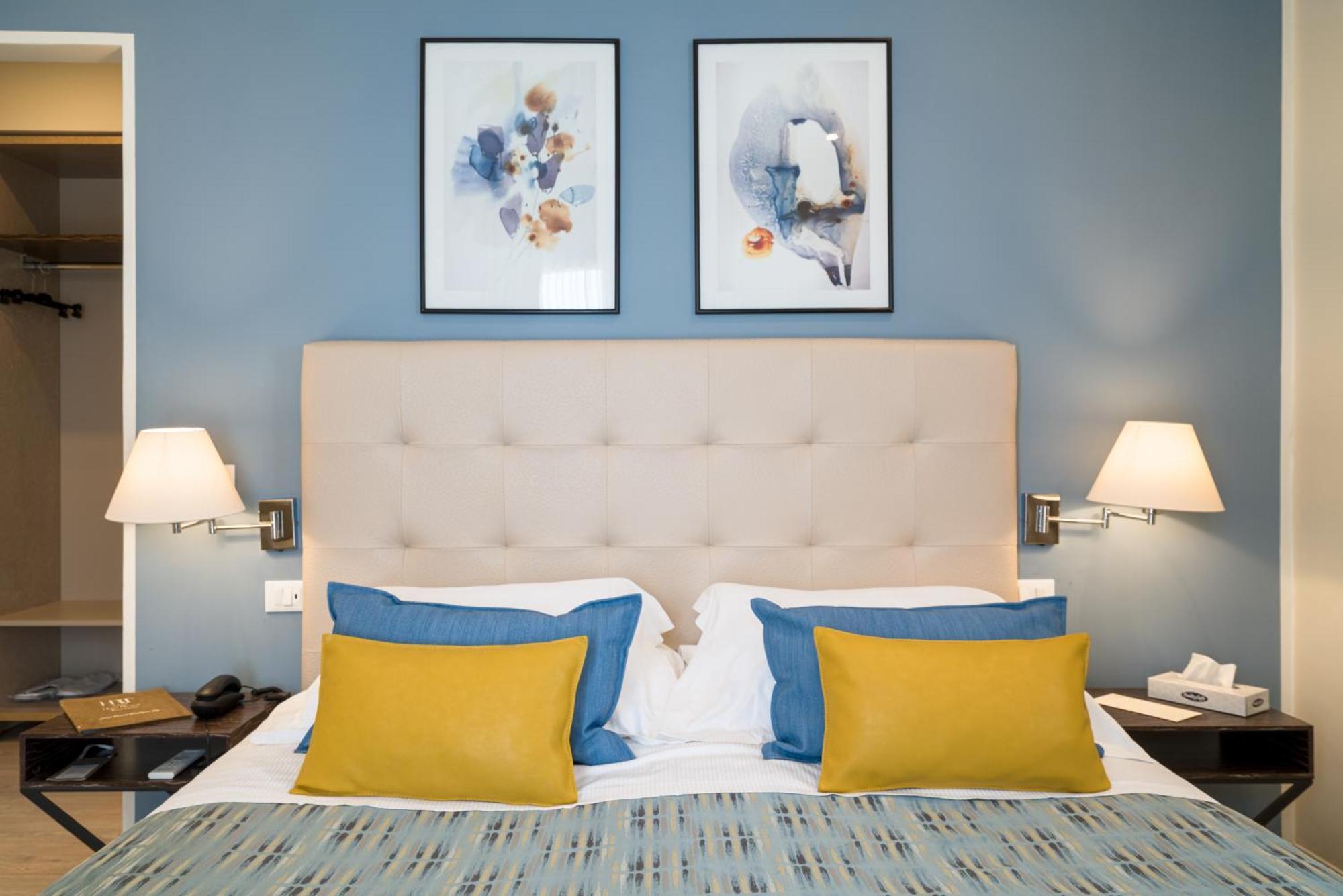 Deluxe Double or Twin Room Sea View