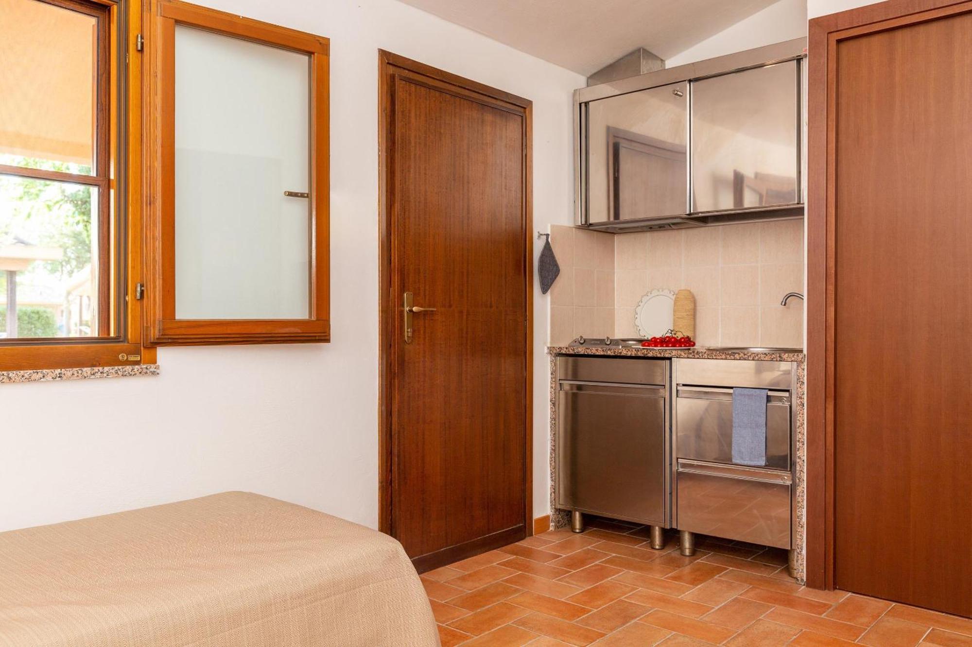 Superior One-Bedroom Cottage
