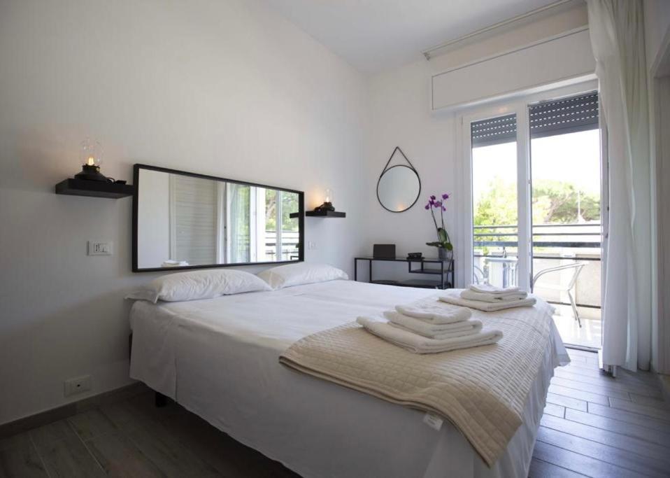 Double or Twin Room Balcony