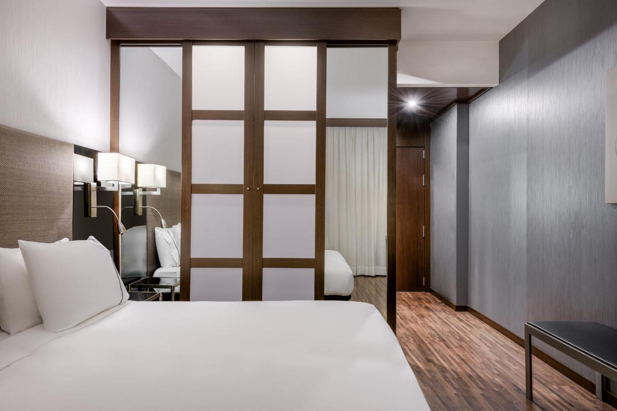 Standard Wifi Guest room 1 King