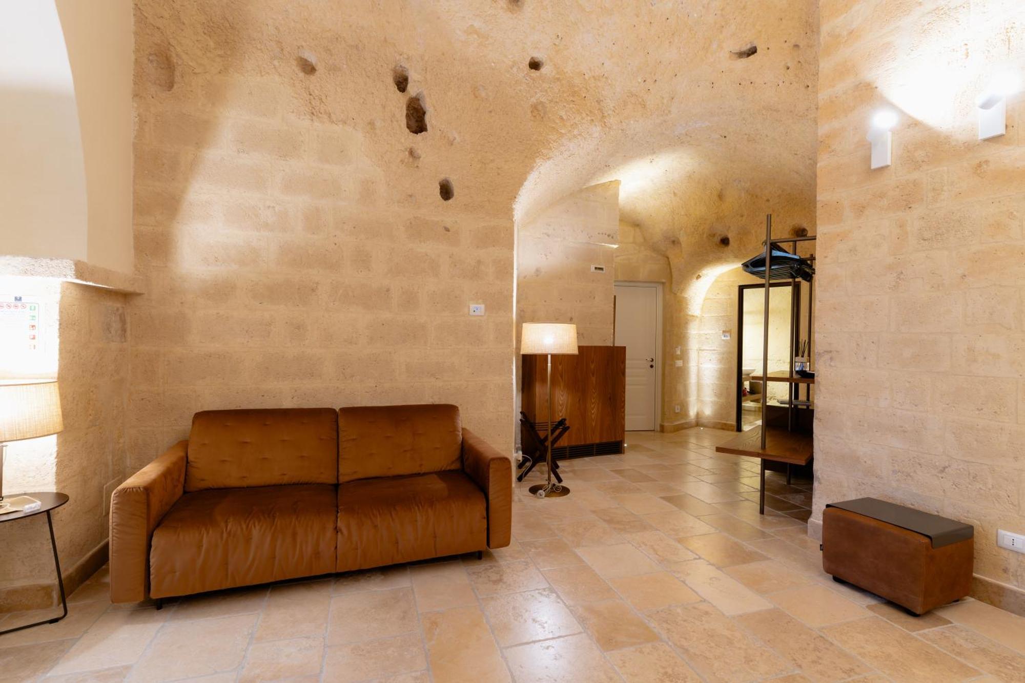 King Suite Spa Bath