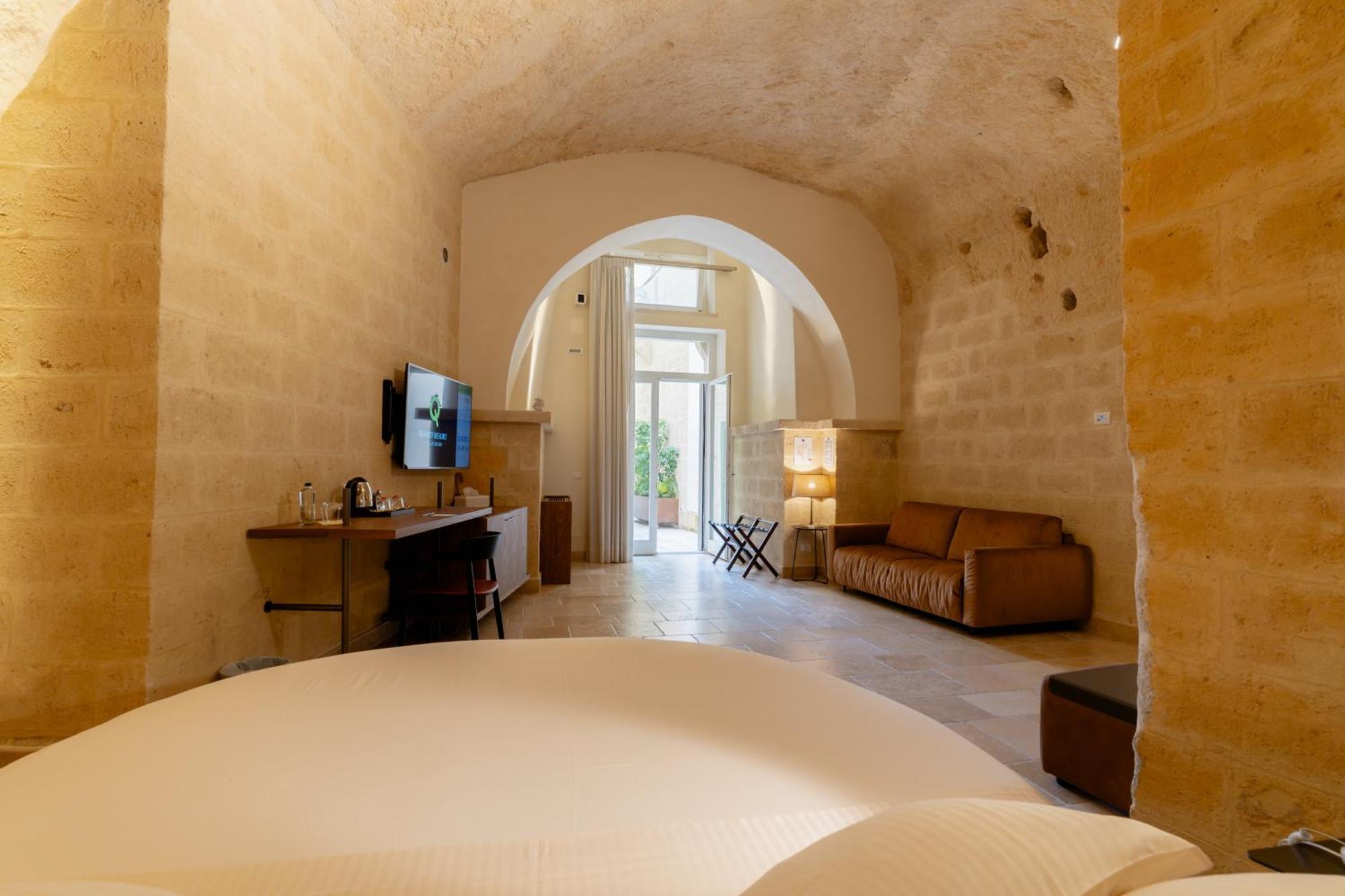 King Suite Spa Bath