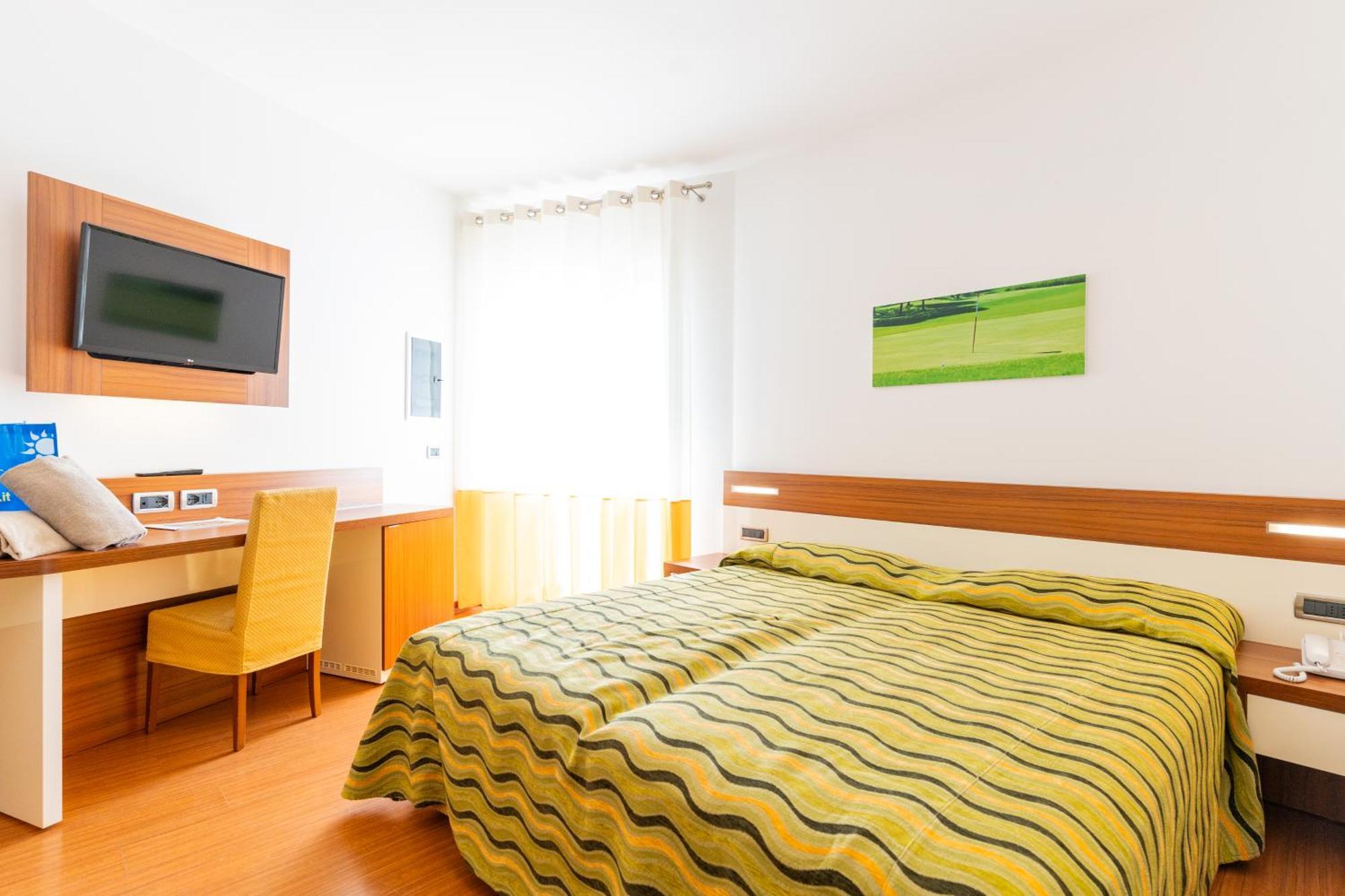 Double Room Extra Bed,1588156906:JPEG