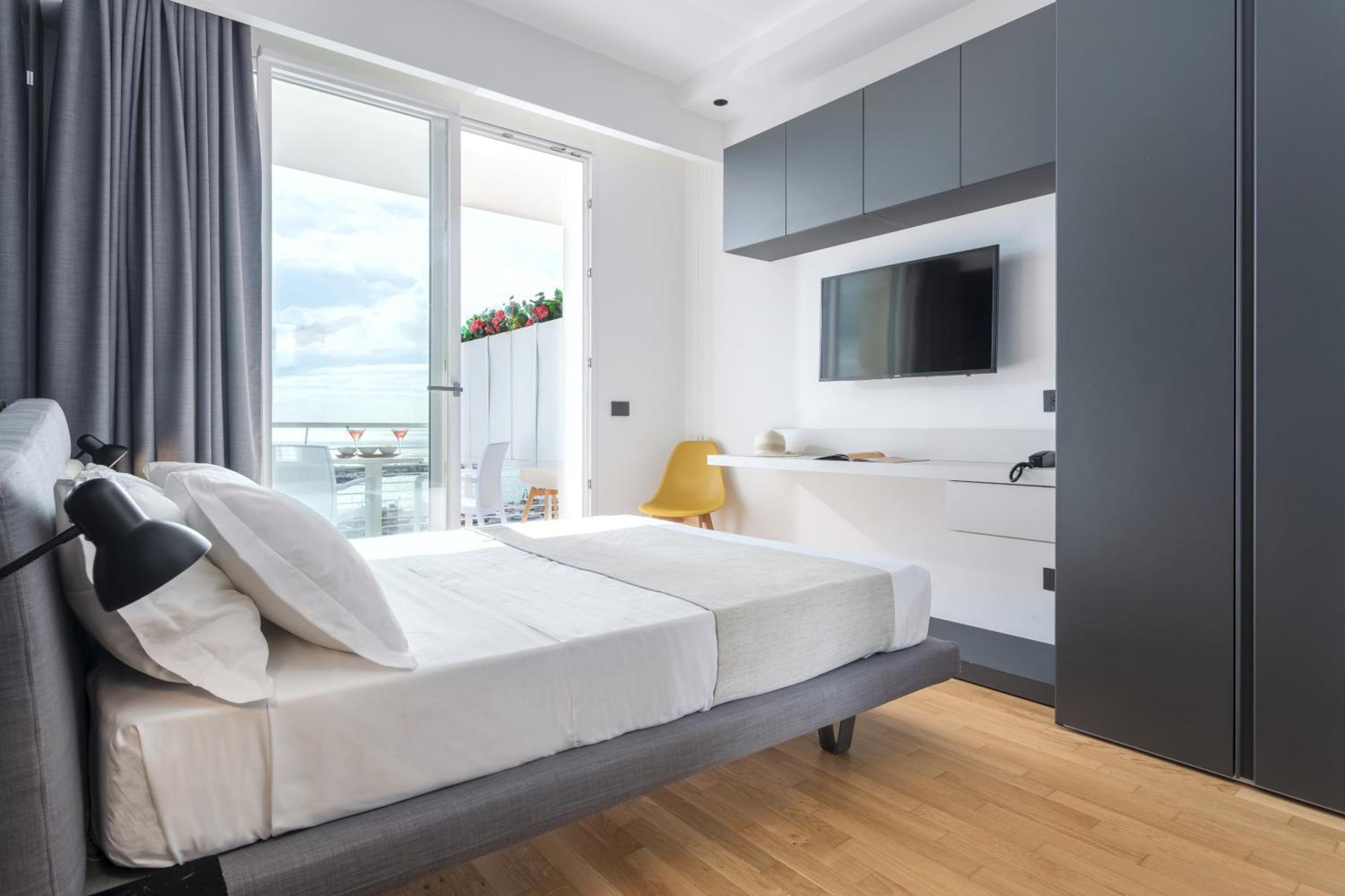 Double Room Balcony Sea View
