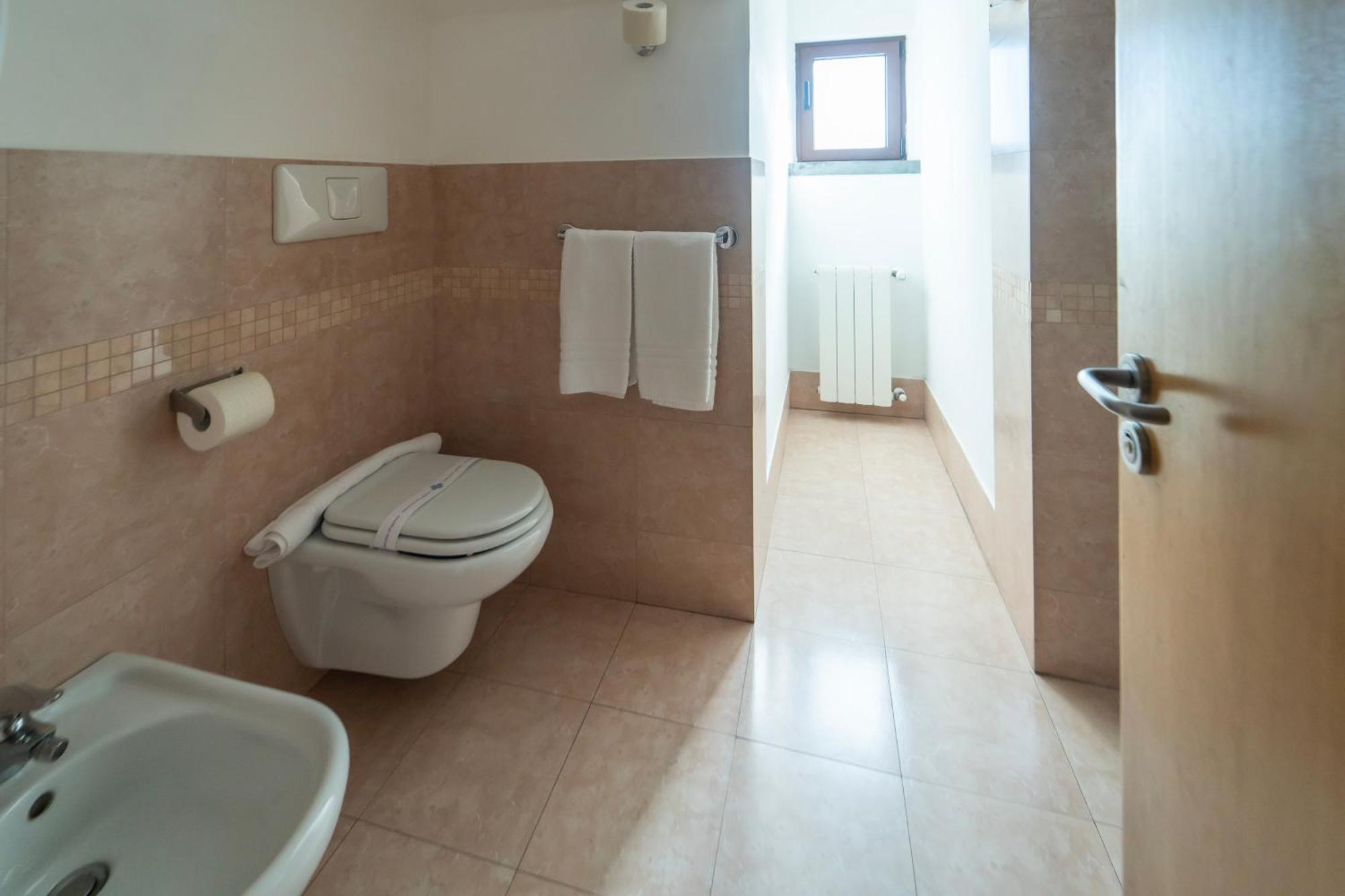 Classic Quadruple Room