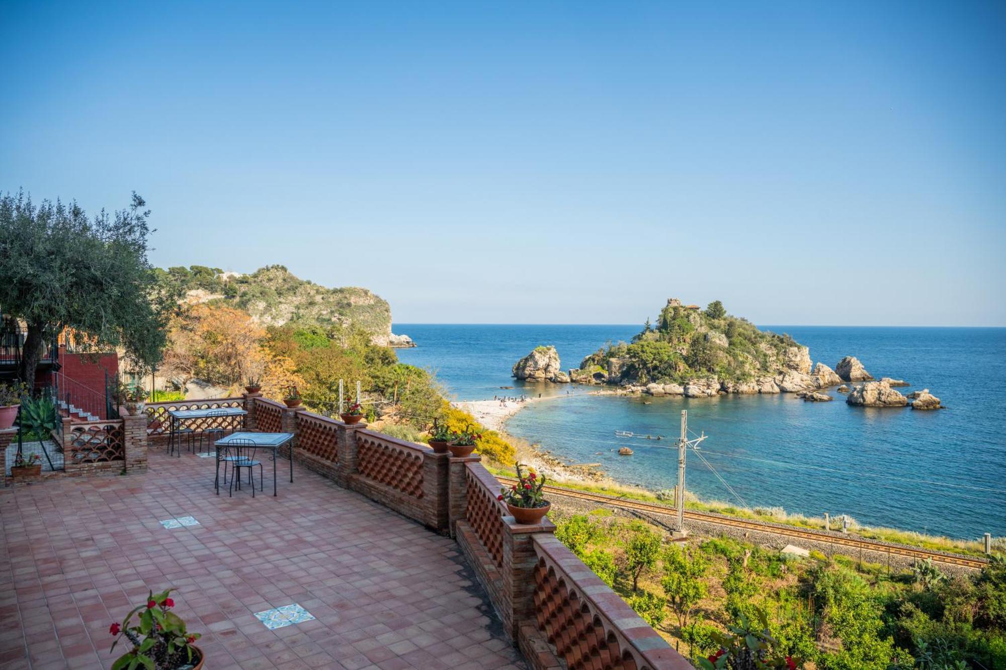 Standard Double Room Sea View
