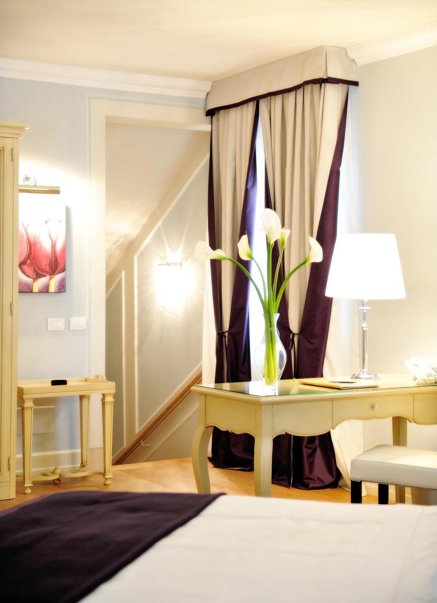 Deluxe Junior Suite