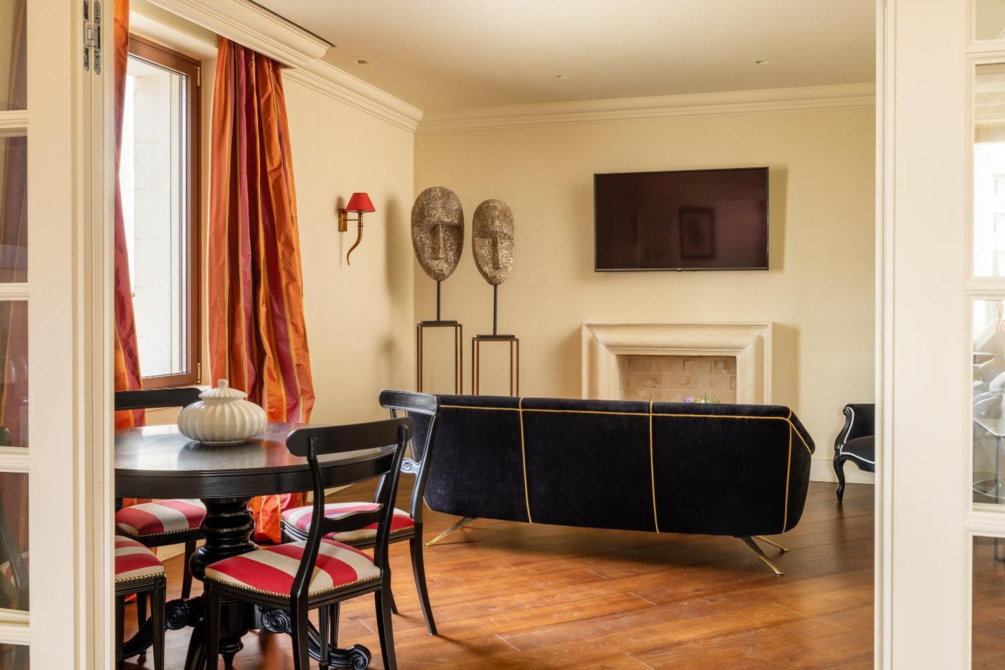 Presidential Suite