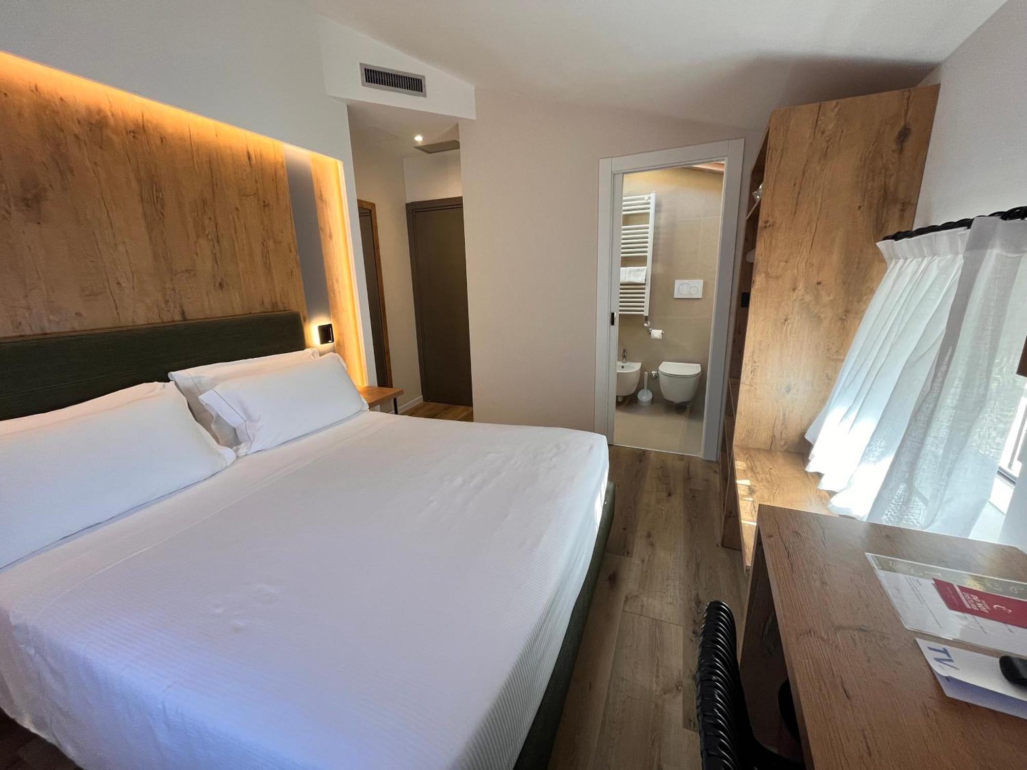Small Double Room