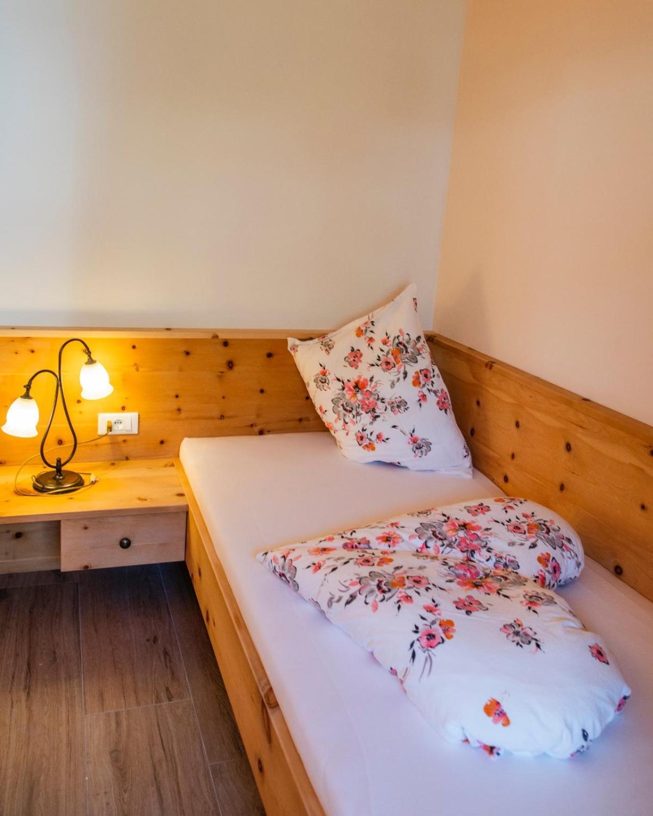 Single Room Mountain View