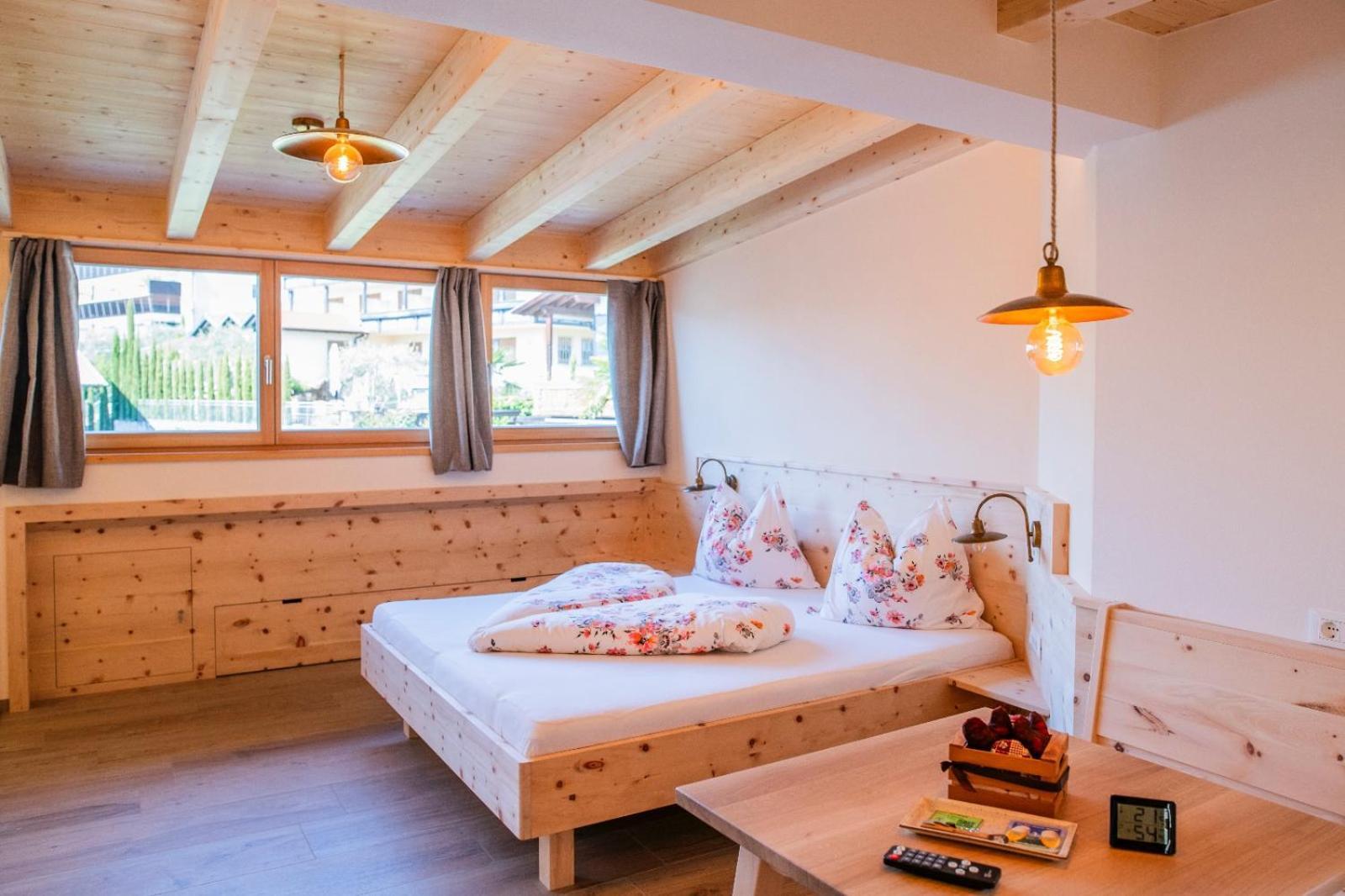 Double Room Mountain View