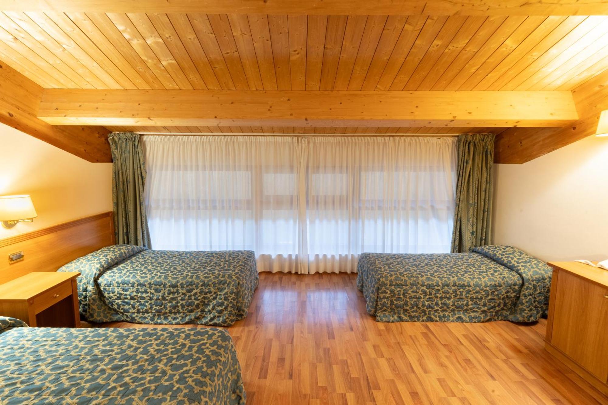 Superior Quadruple Room