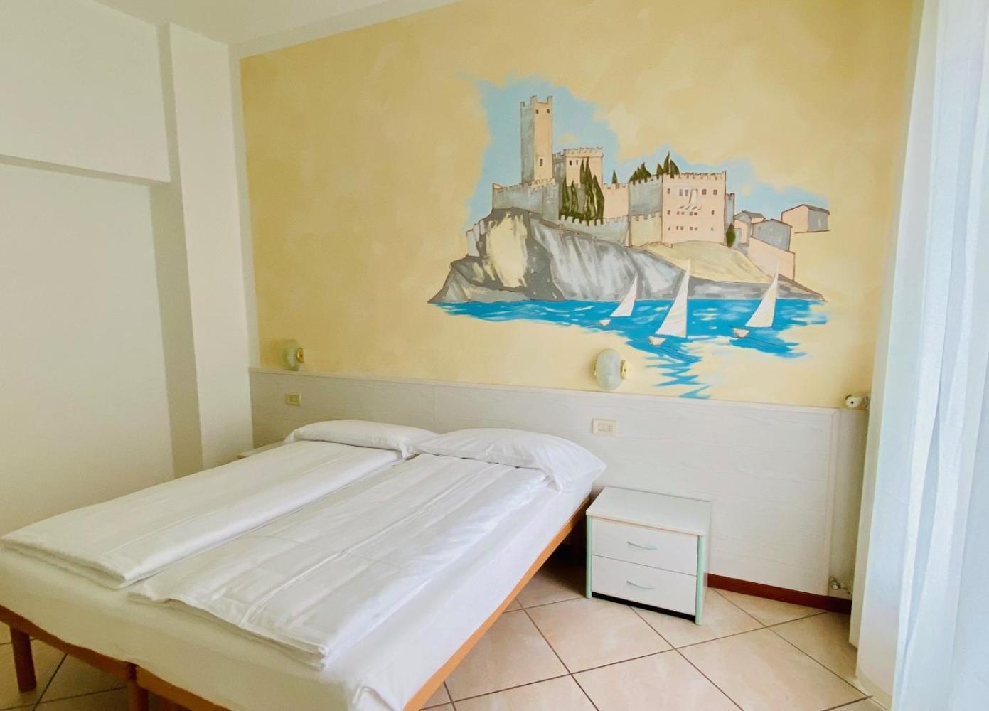 Economy Single Room