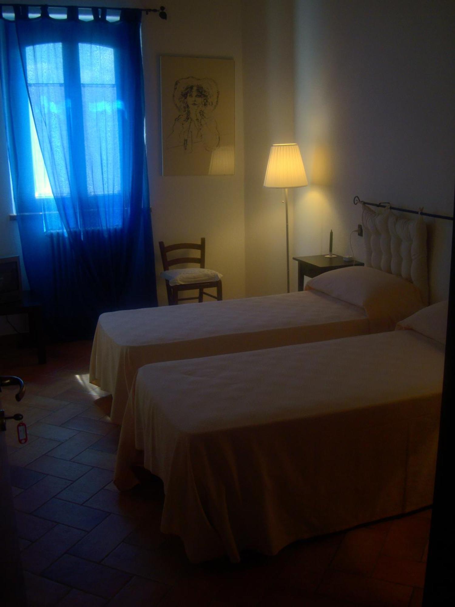 Double or Twin Room Private Bathroom