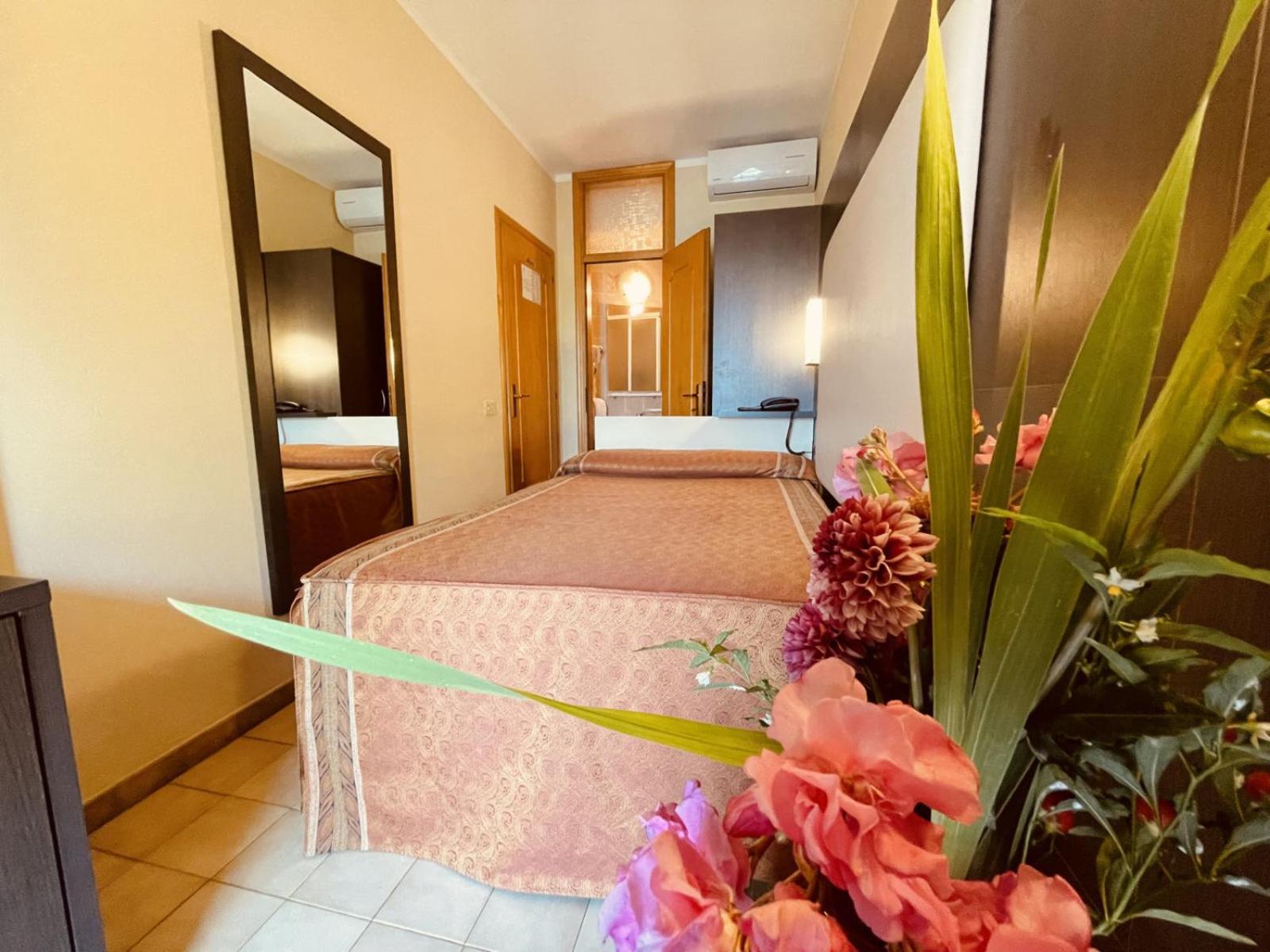 Deluxe Einzelzimmer mit Balkon