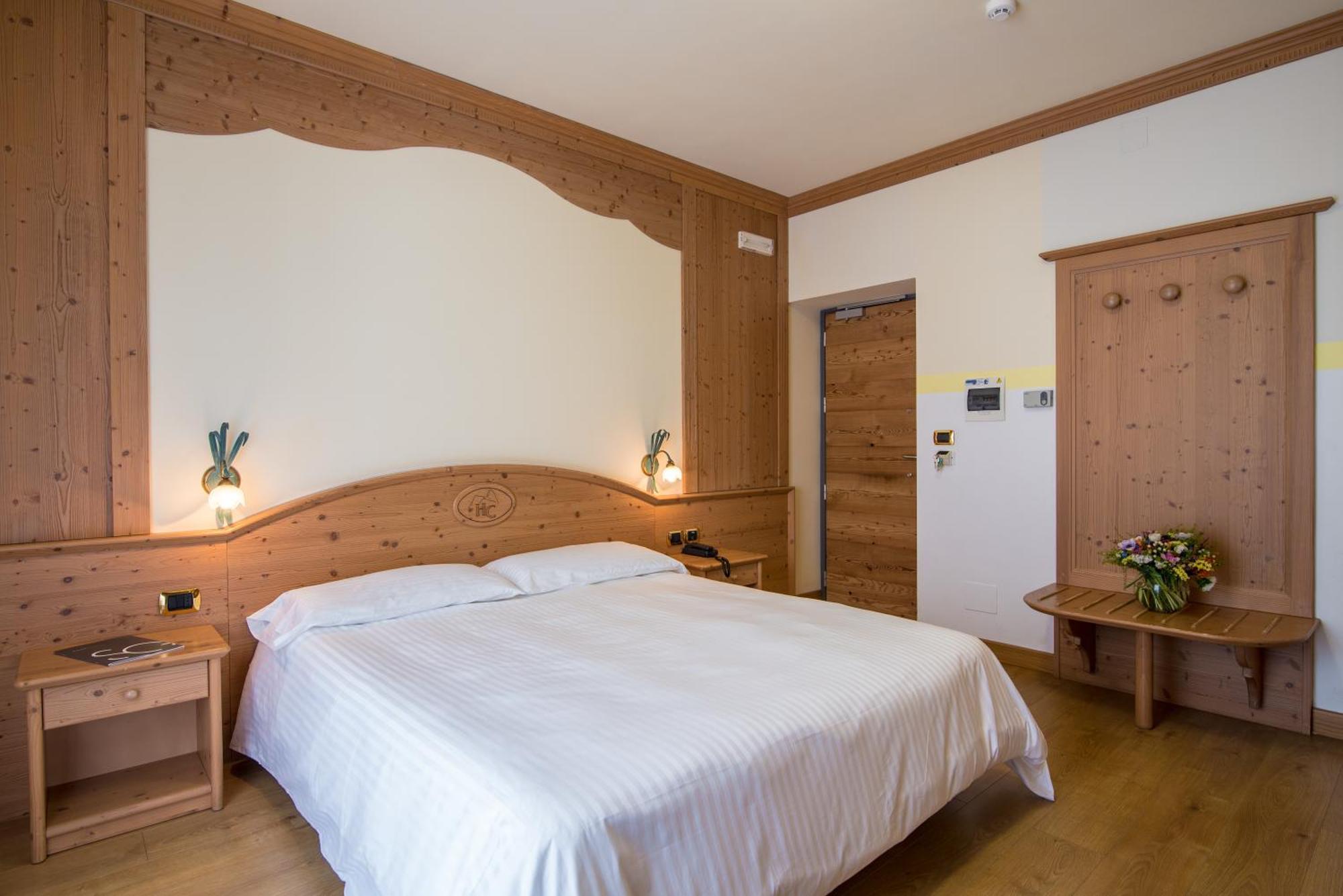 Double or Twin Room Balcony