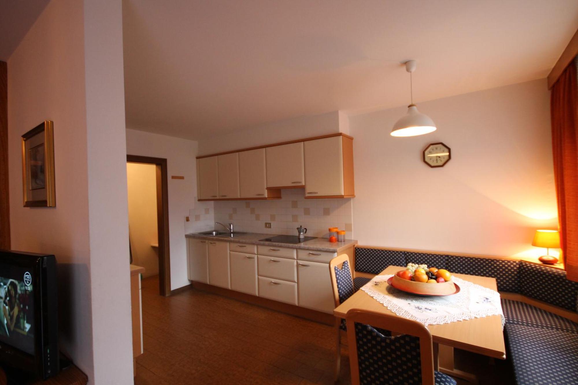 Superior One-Bedroom Apartment