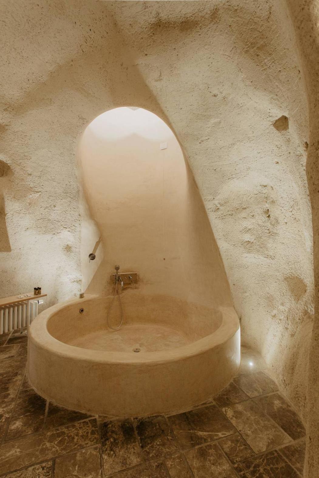 Family Room Shower