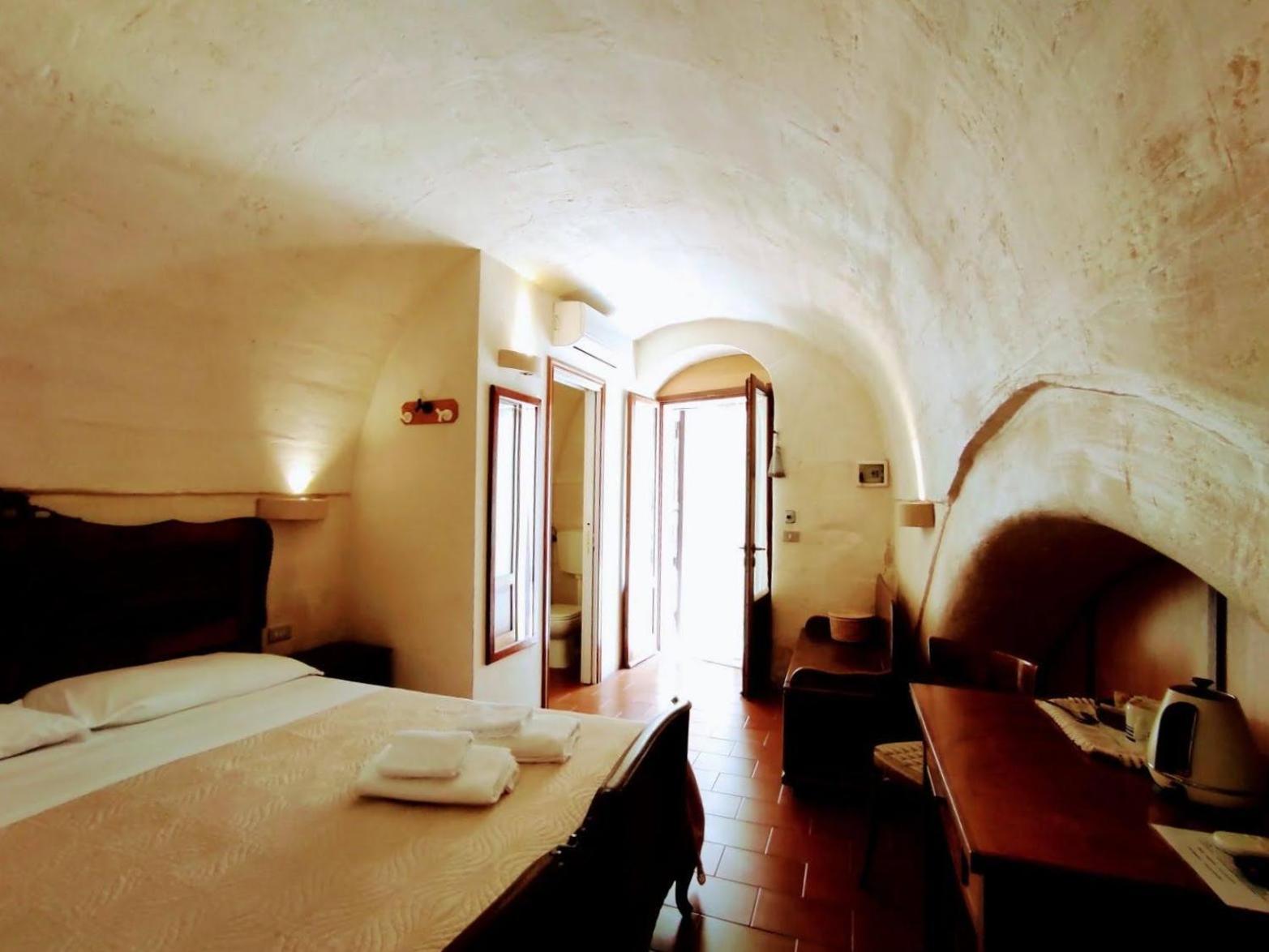 Standard Double Room Dependance