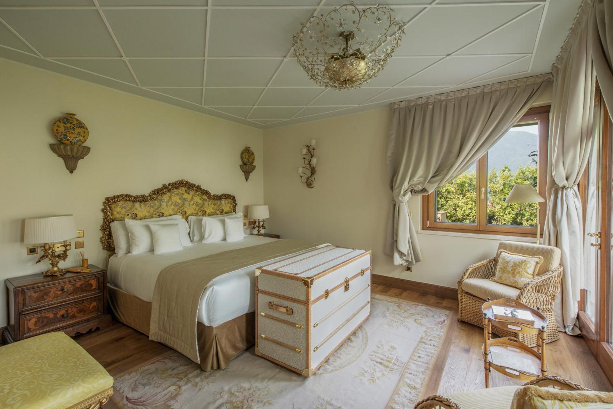 Deluxe Doppel-/Zweibettzimmer mit Seeblick