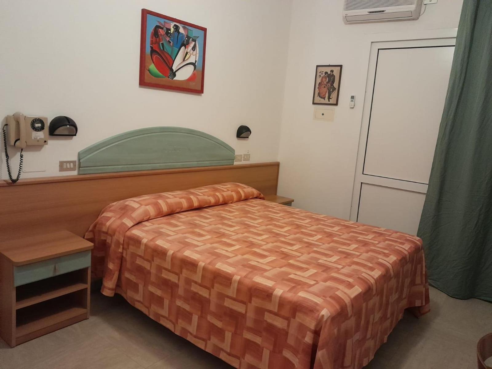 Double or Twin Room Balcony