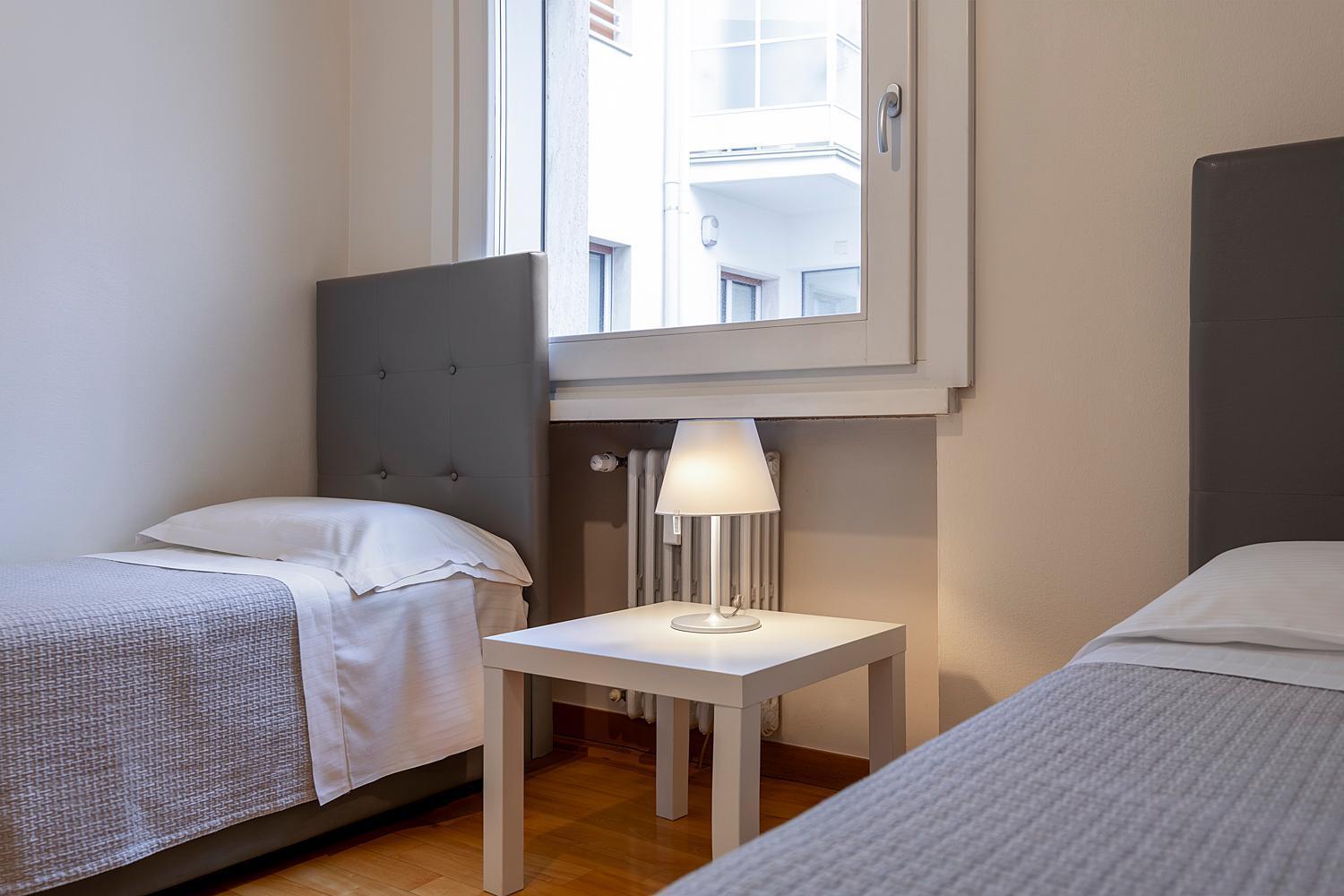 Loft - clădire separată