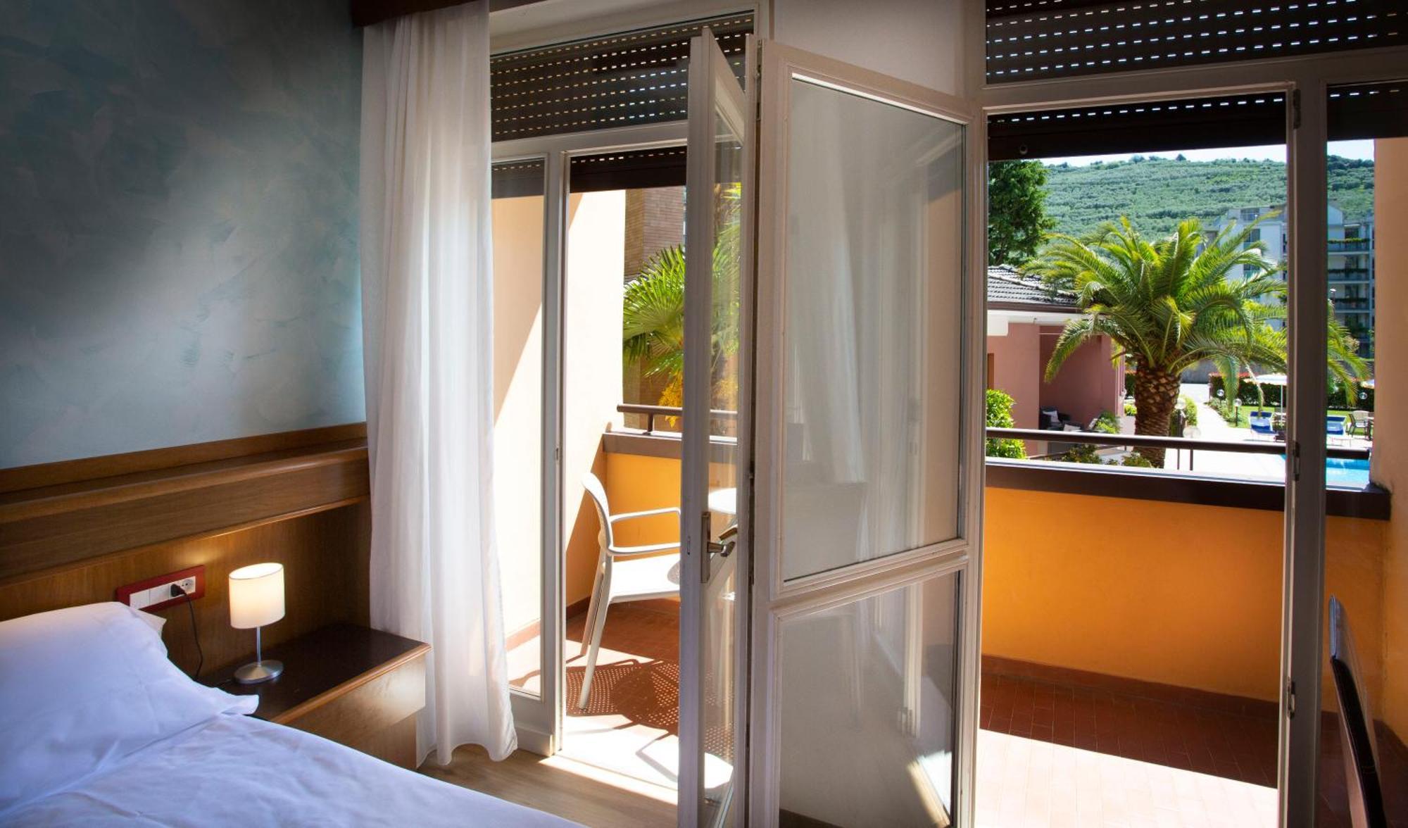 Double or Twin Room Balcony
