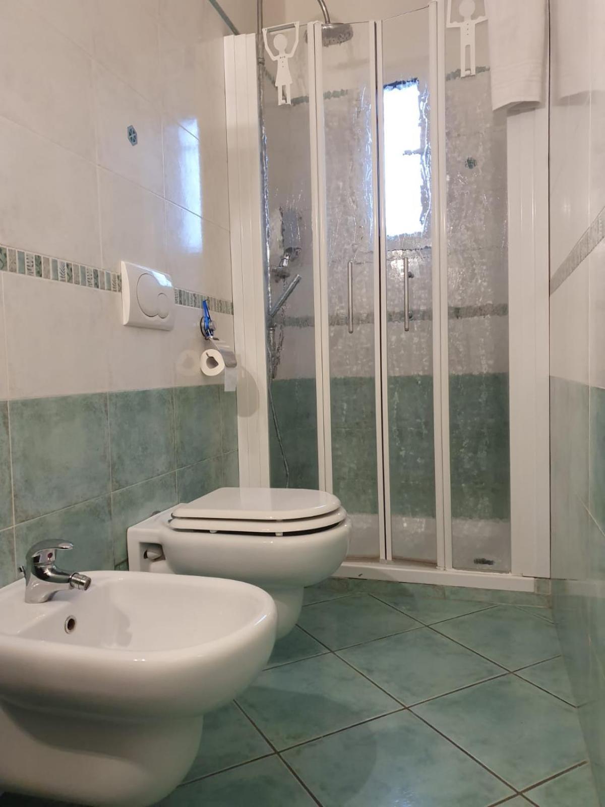 Triple Room Private Bathroom