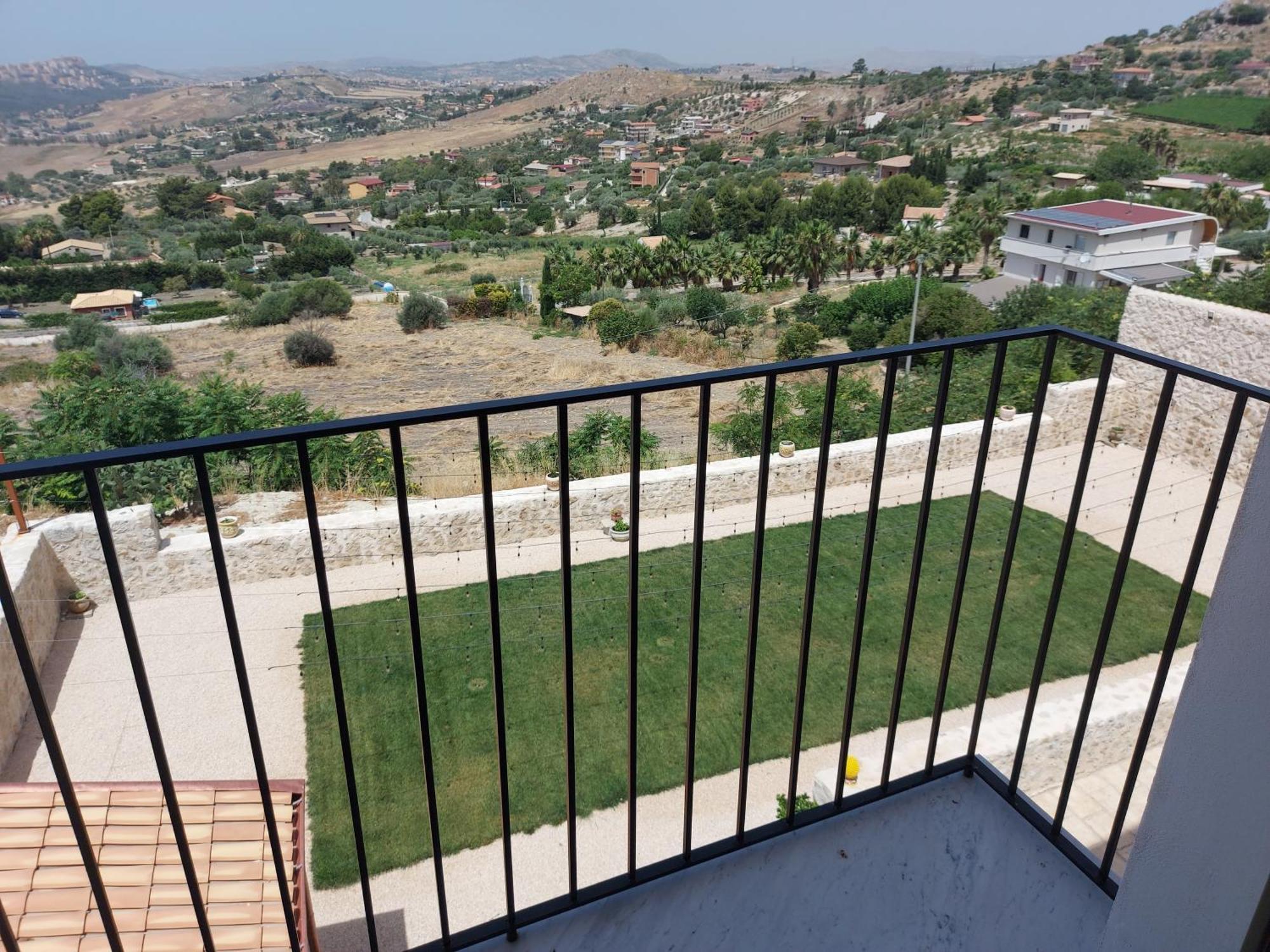 Deluxe Triple Room Sea View