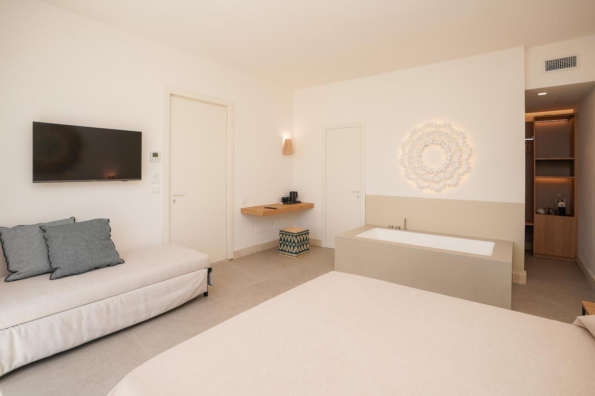 Double Room Spa Bath