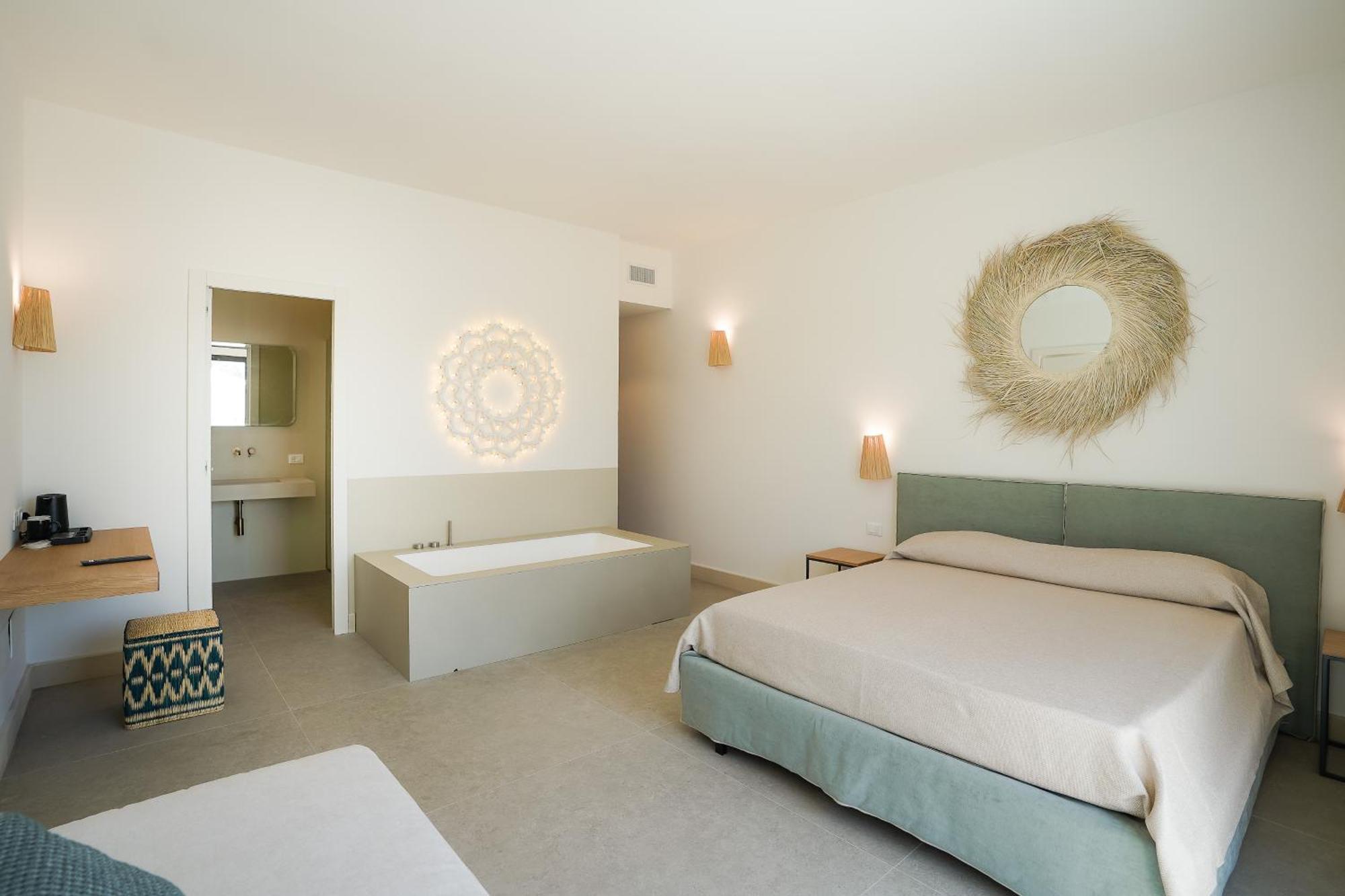 Double Room Spa Bath