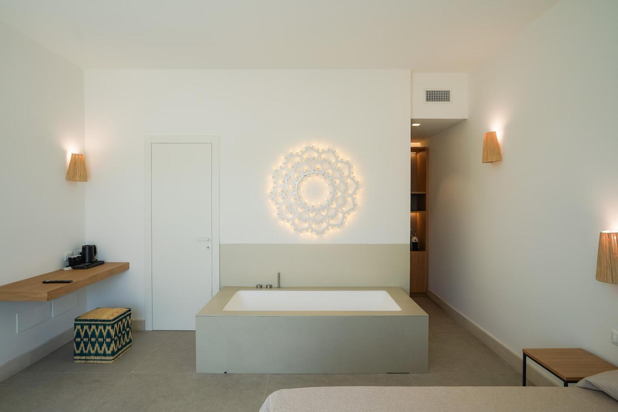 Double Room Spa Bath