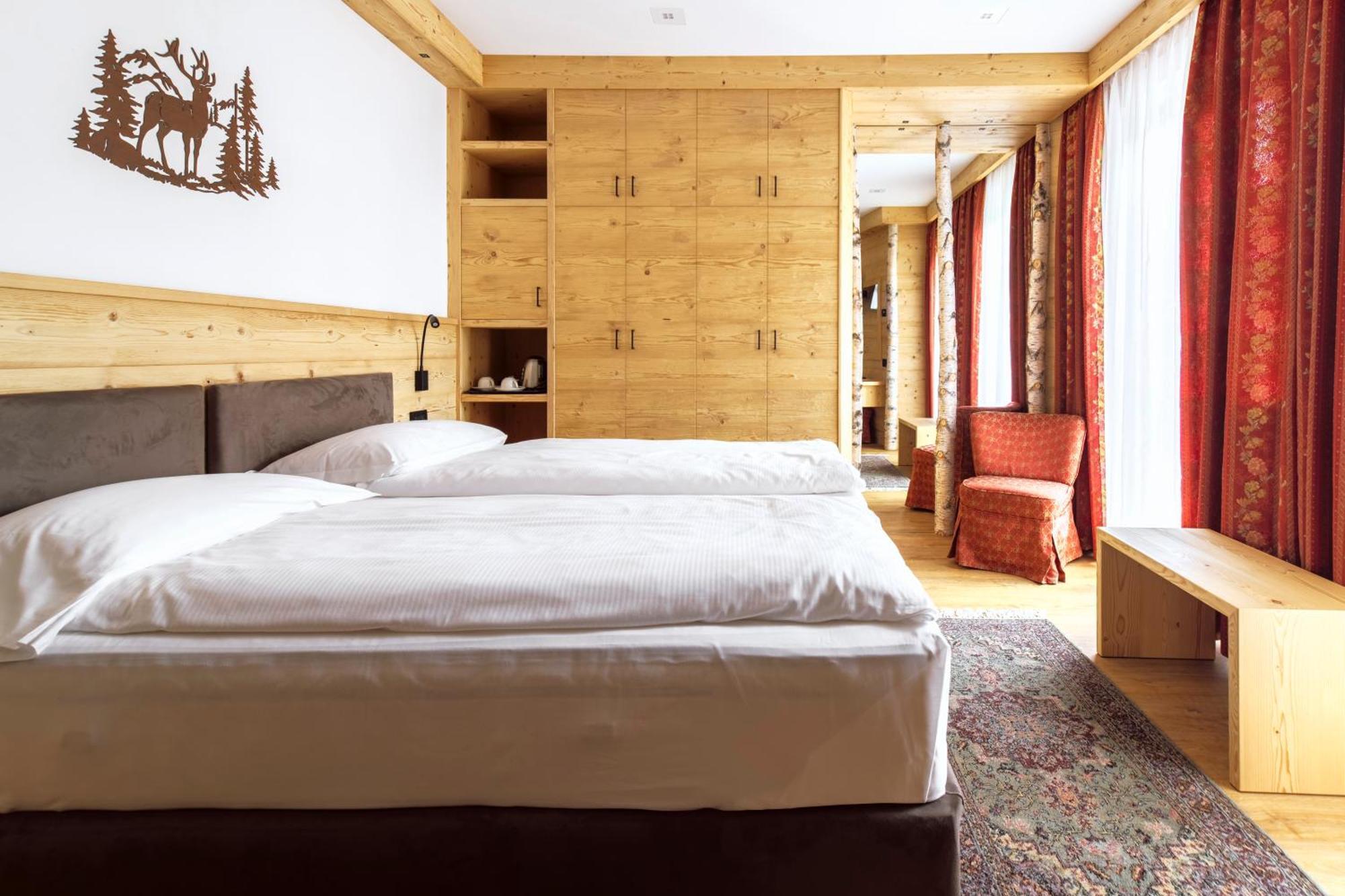 Double or Twin Room Alpina Balcony View