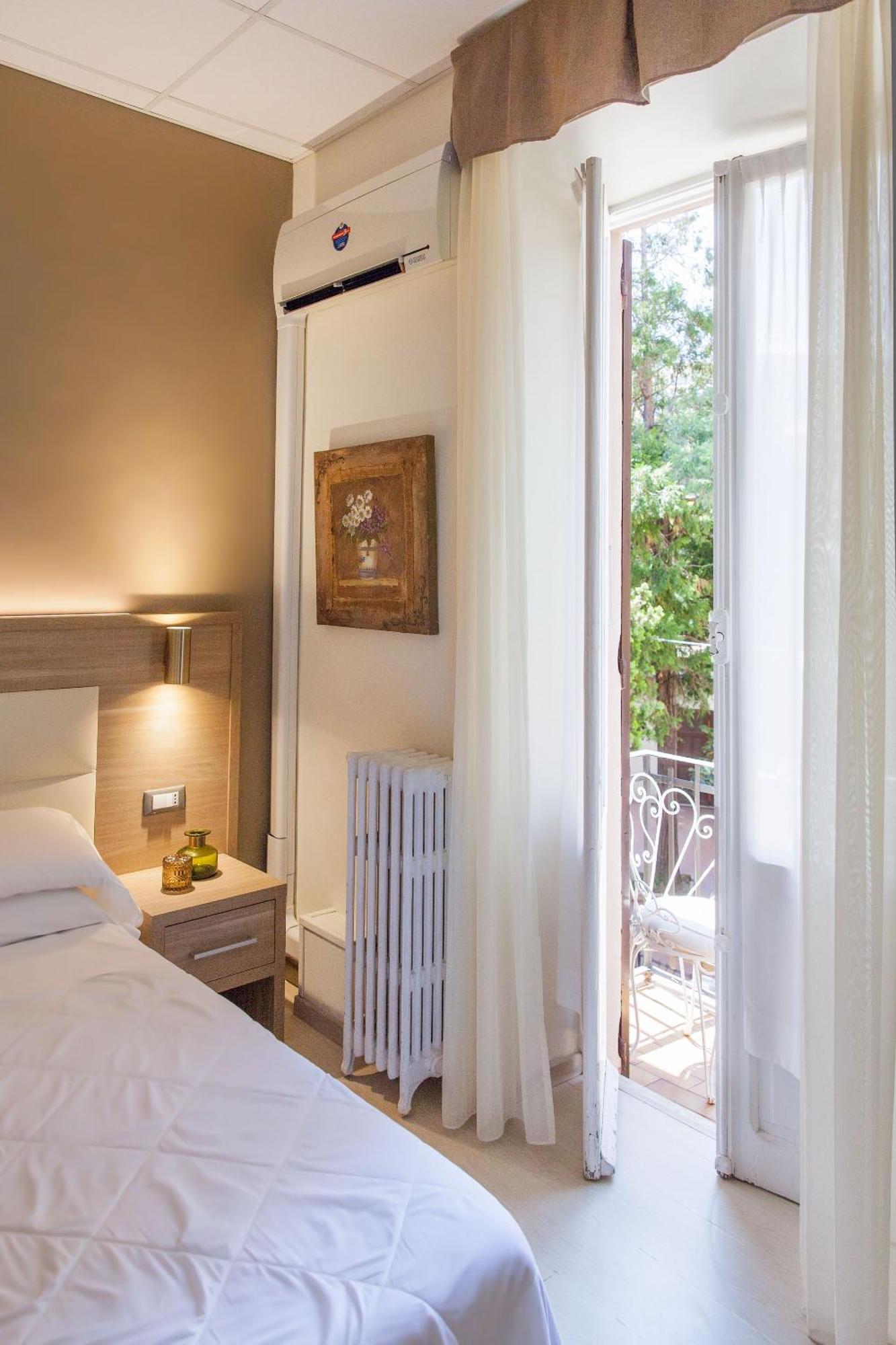 Double Room Balcony,1599657123:JPEG