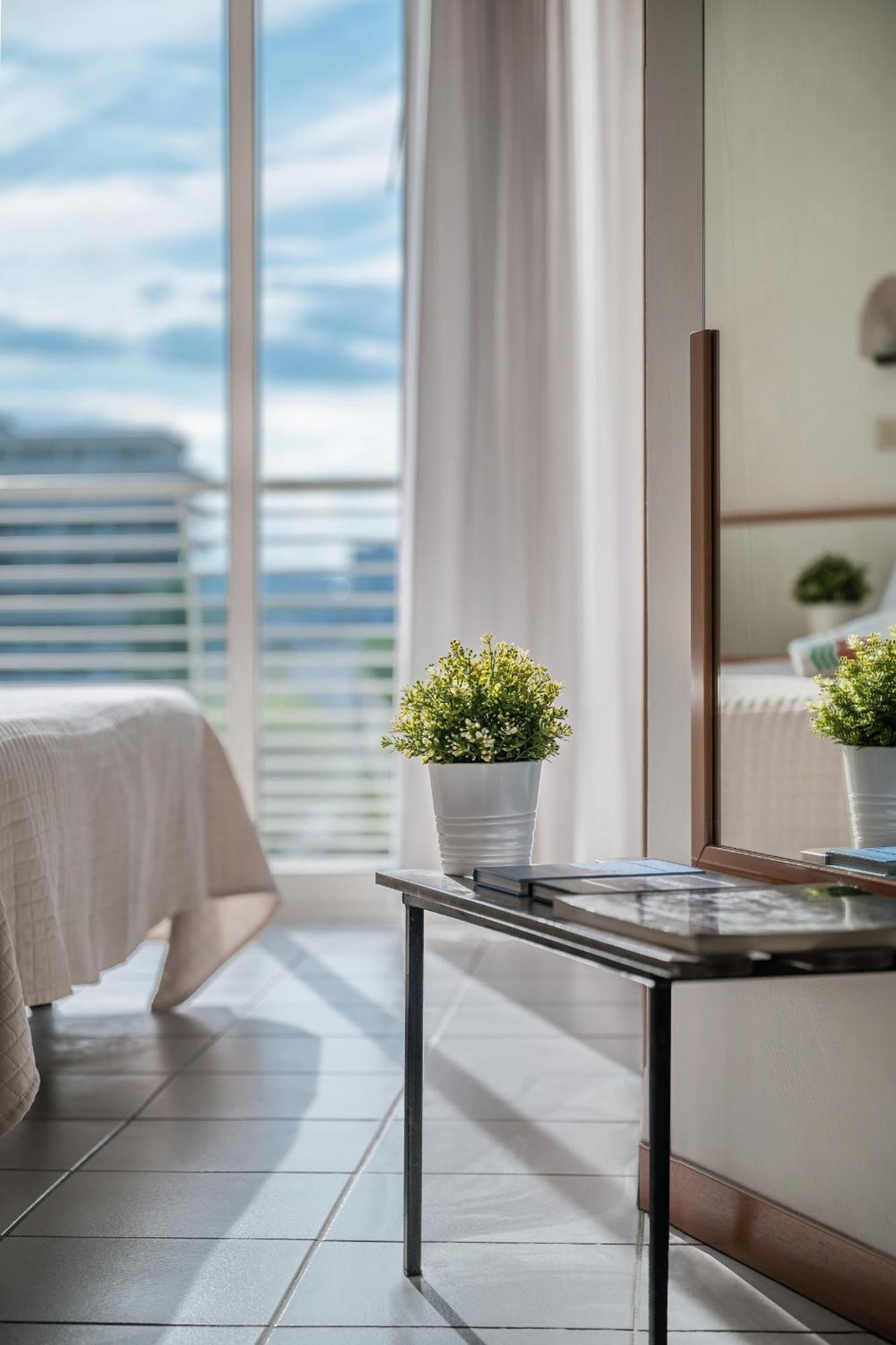 Double or Twin Room Balcony