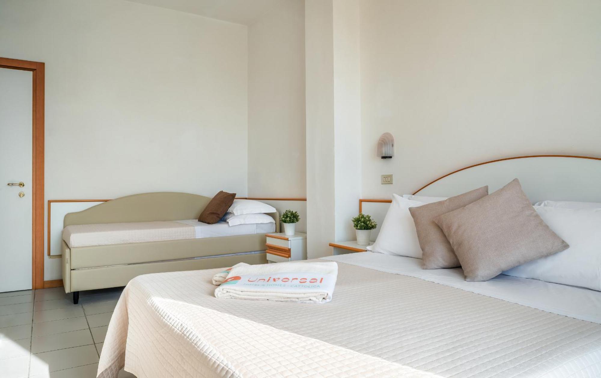 Double or Twin Room Balcony