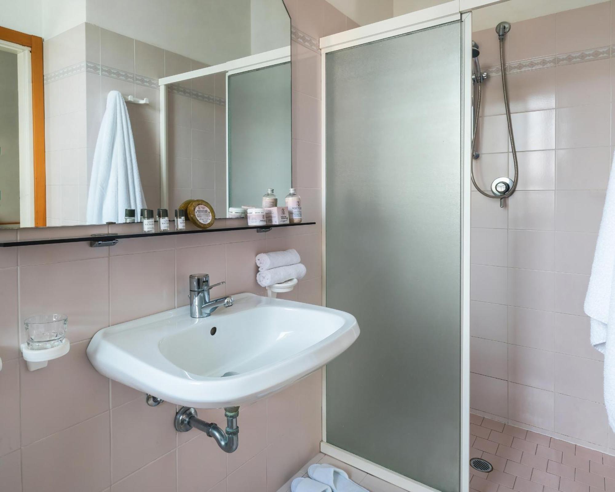 Double or Twin Room Balcony