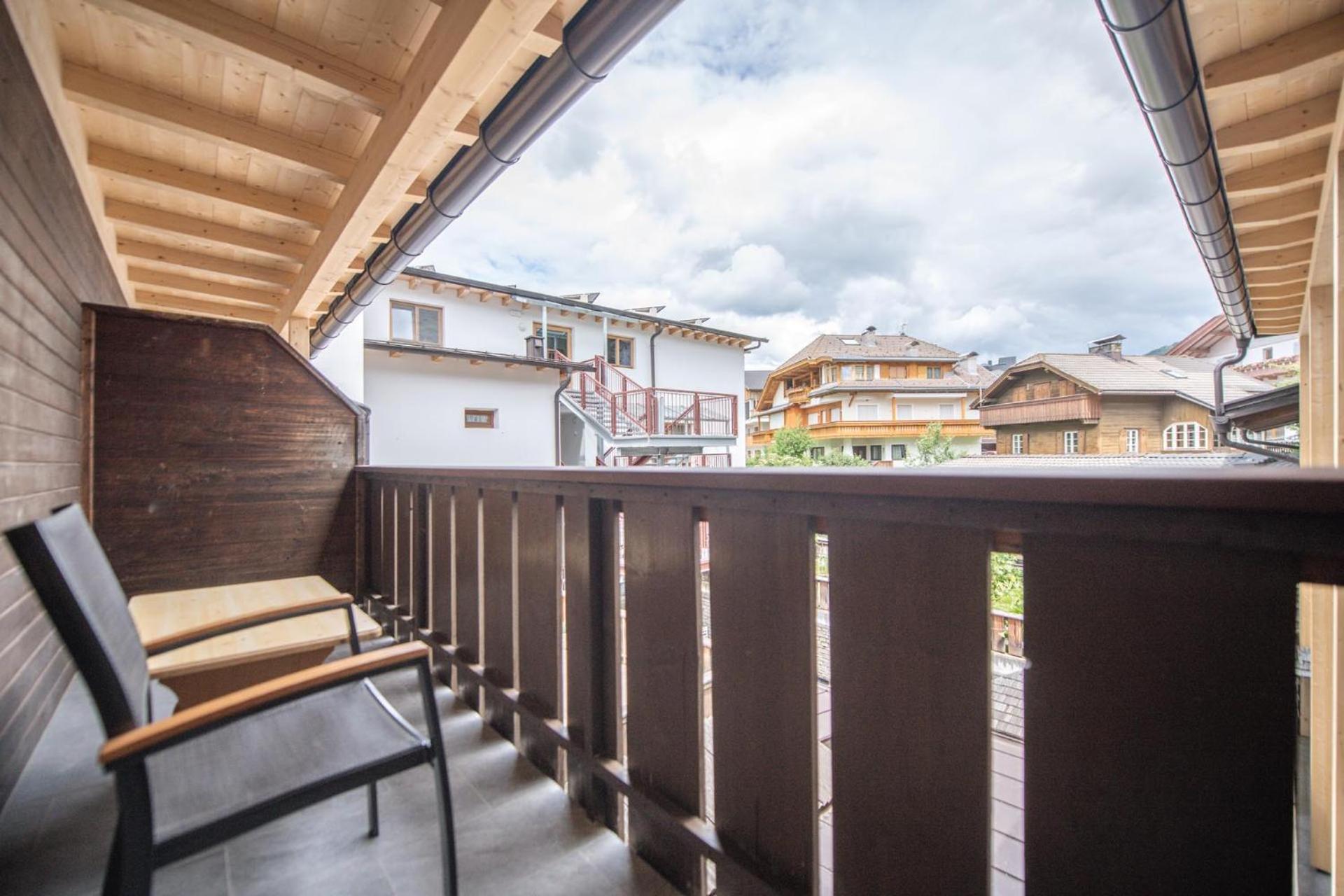 Single Room Balcony,1600246976:JPEG