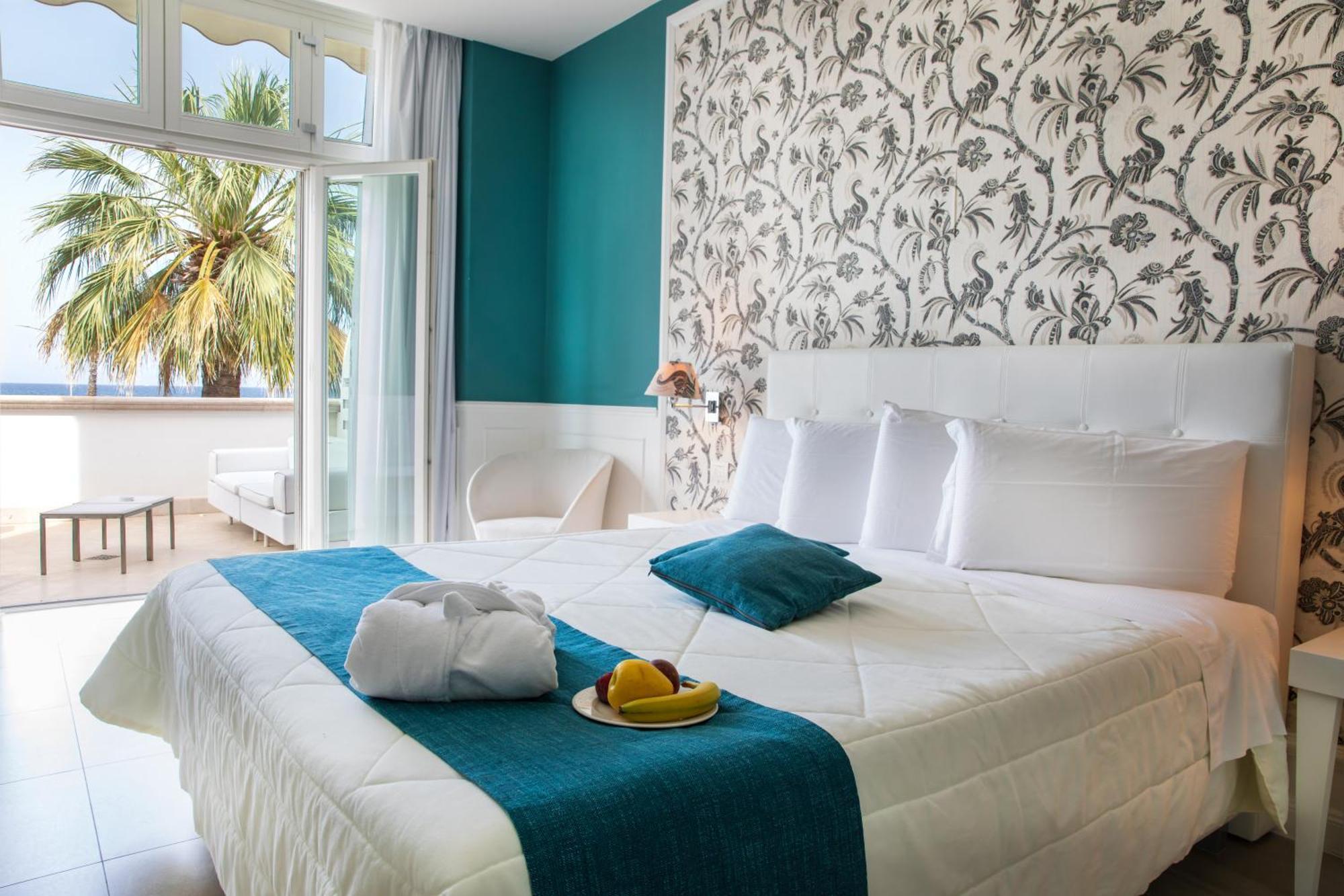 King Suite Sea View