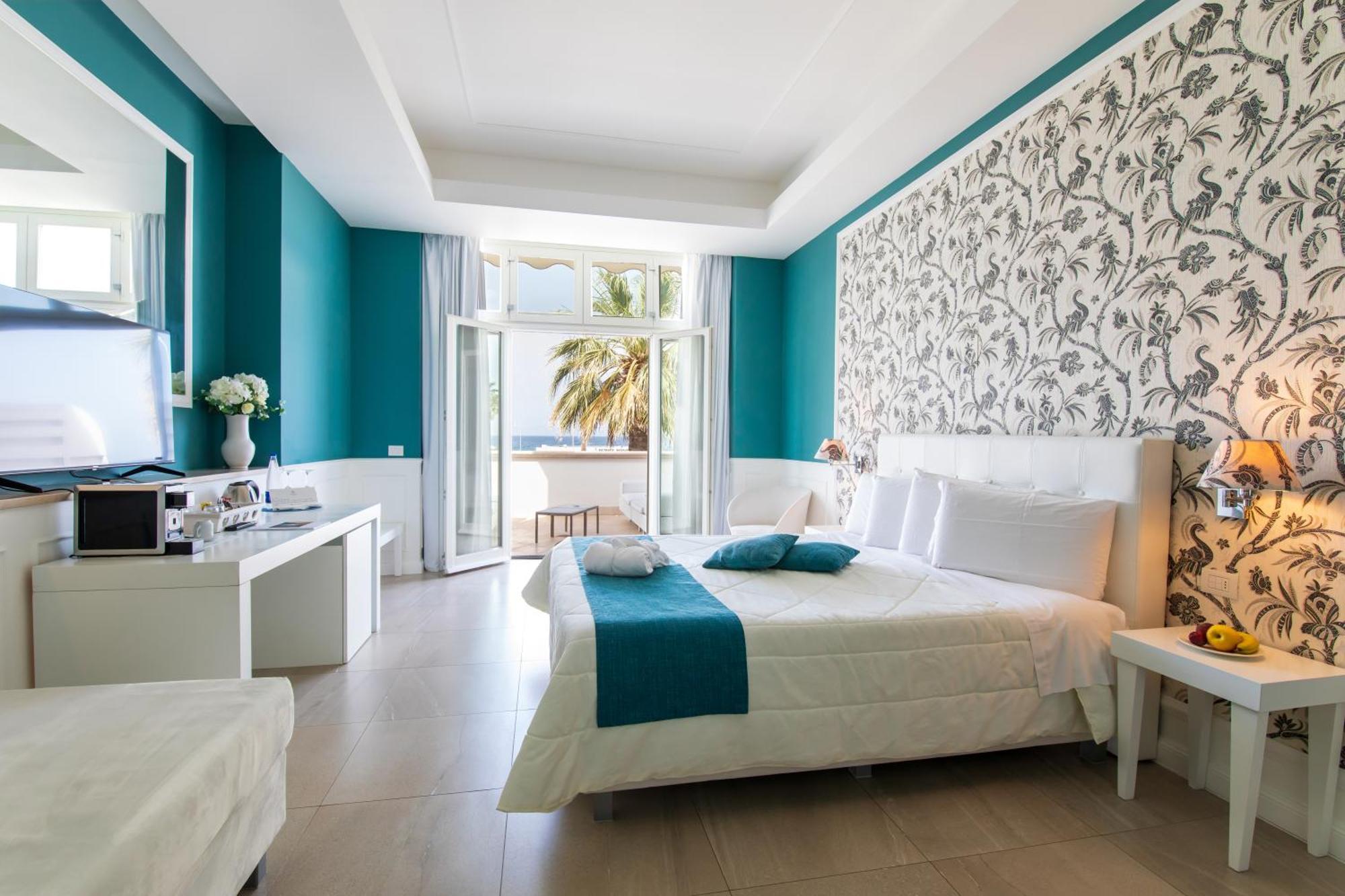 King Suite Sea View