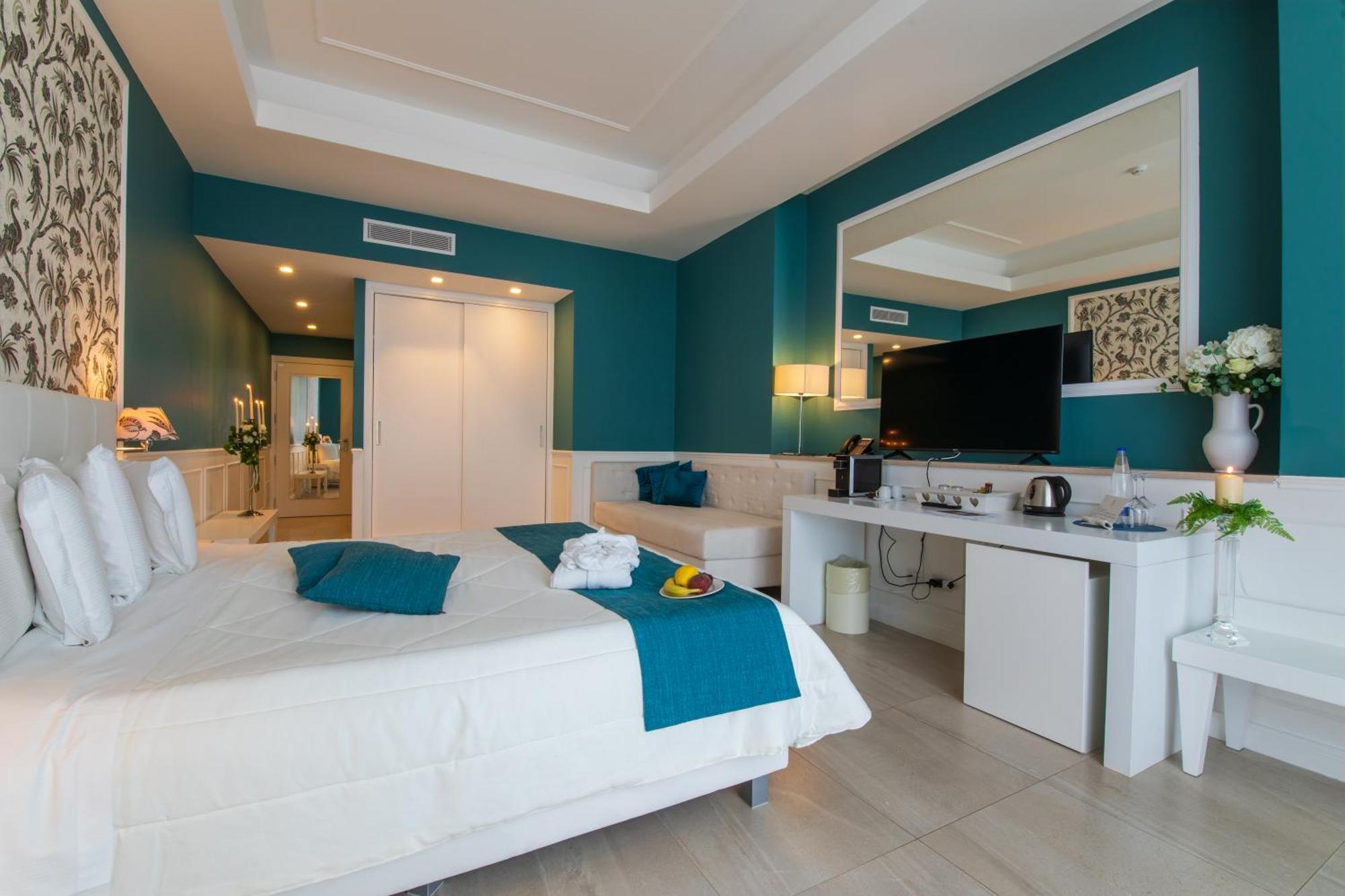 King Suite Sea View