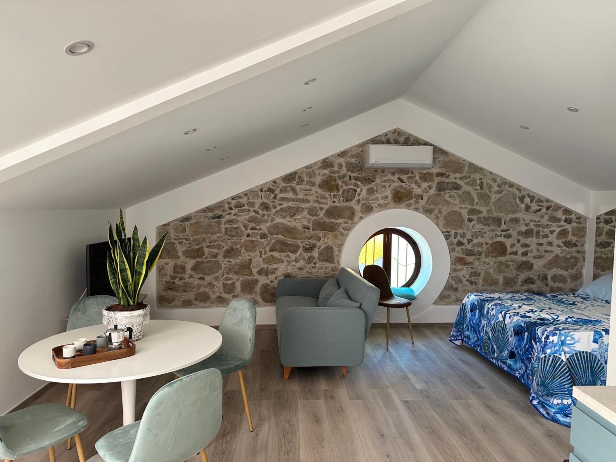 Family Studio Annex