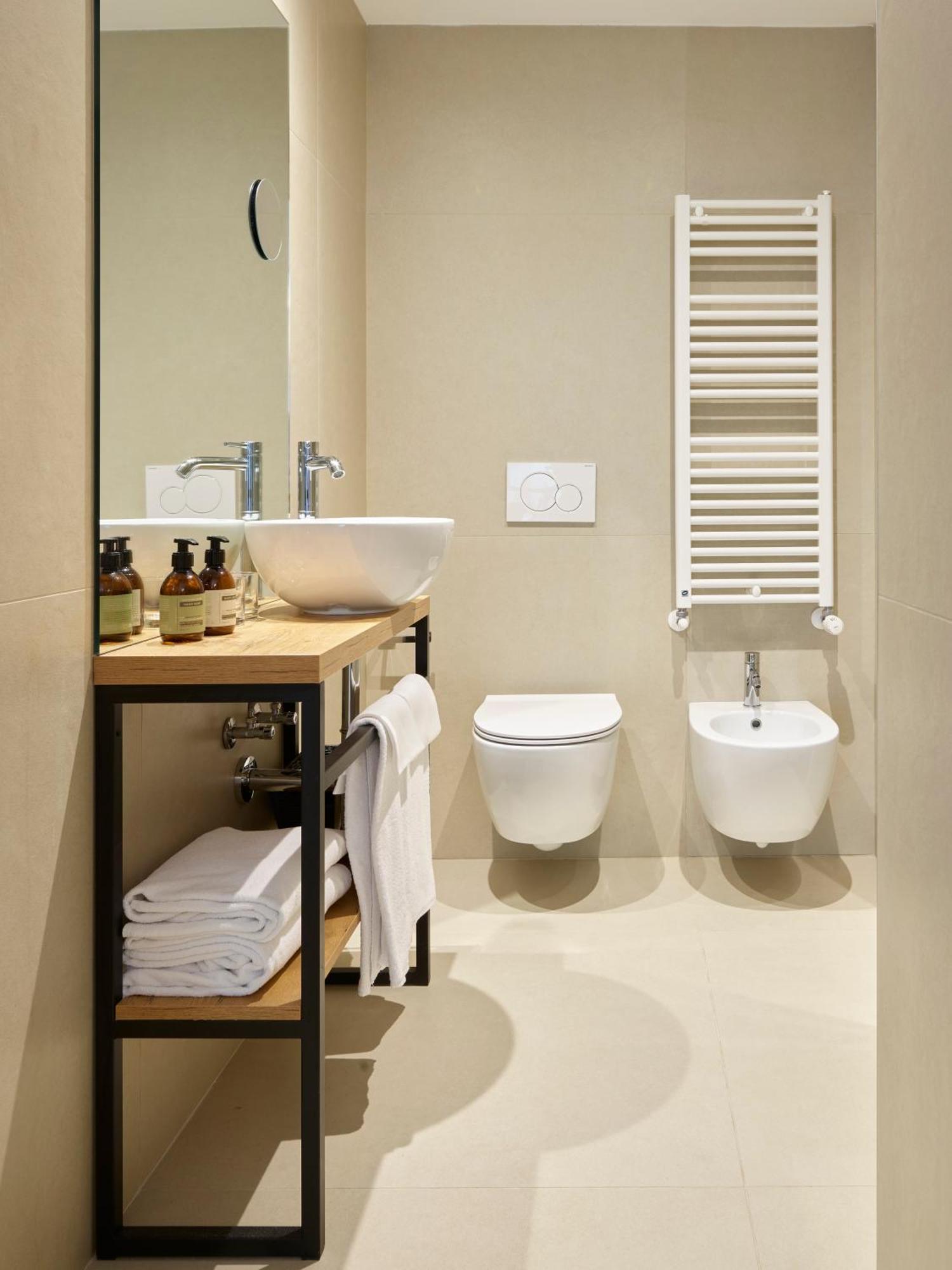 Standard Double or Twin Room Balcony